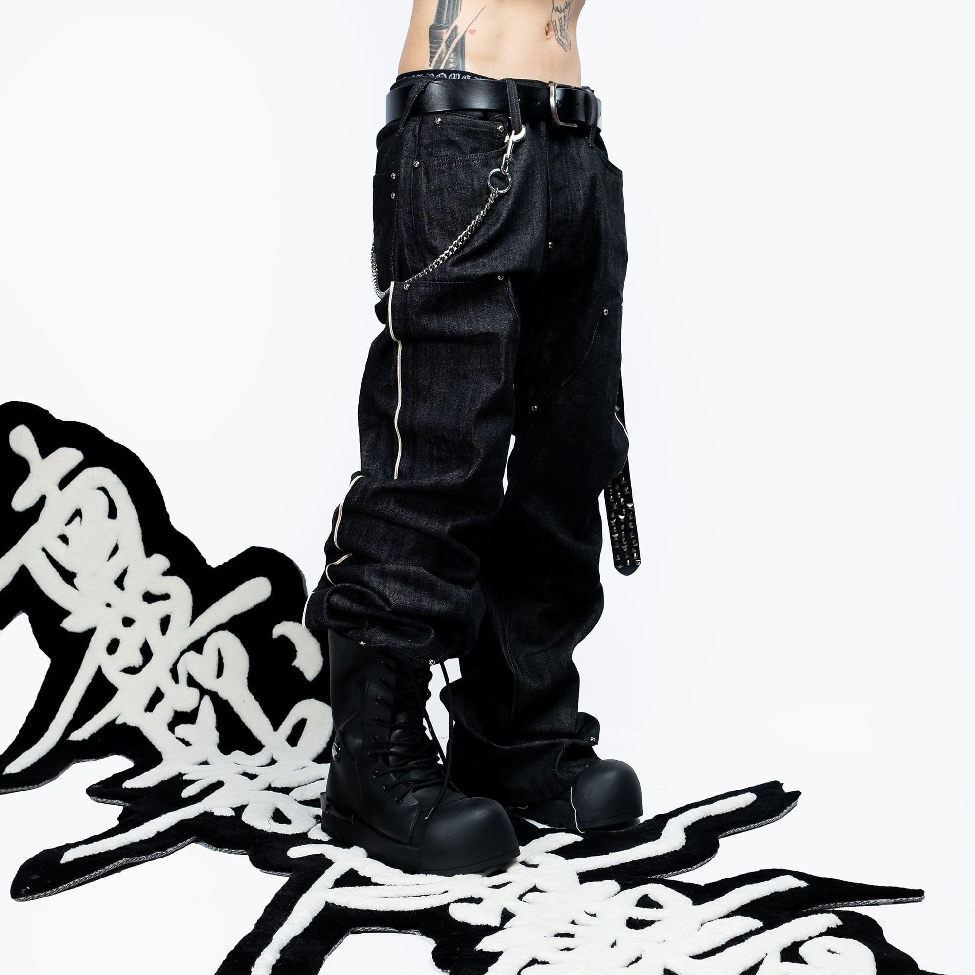 FVVO Selvedge Embroidered Double-Knee Raw Denim Pants-Jeans-S-White-Free Shipping Leatheretro