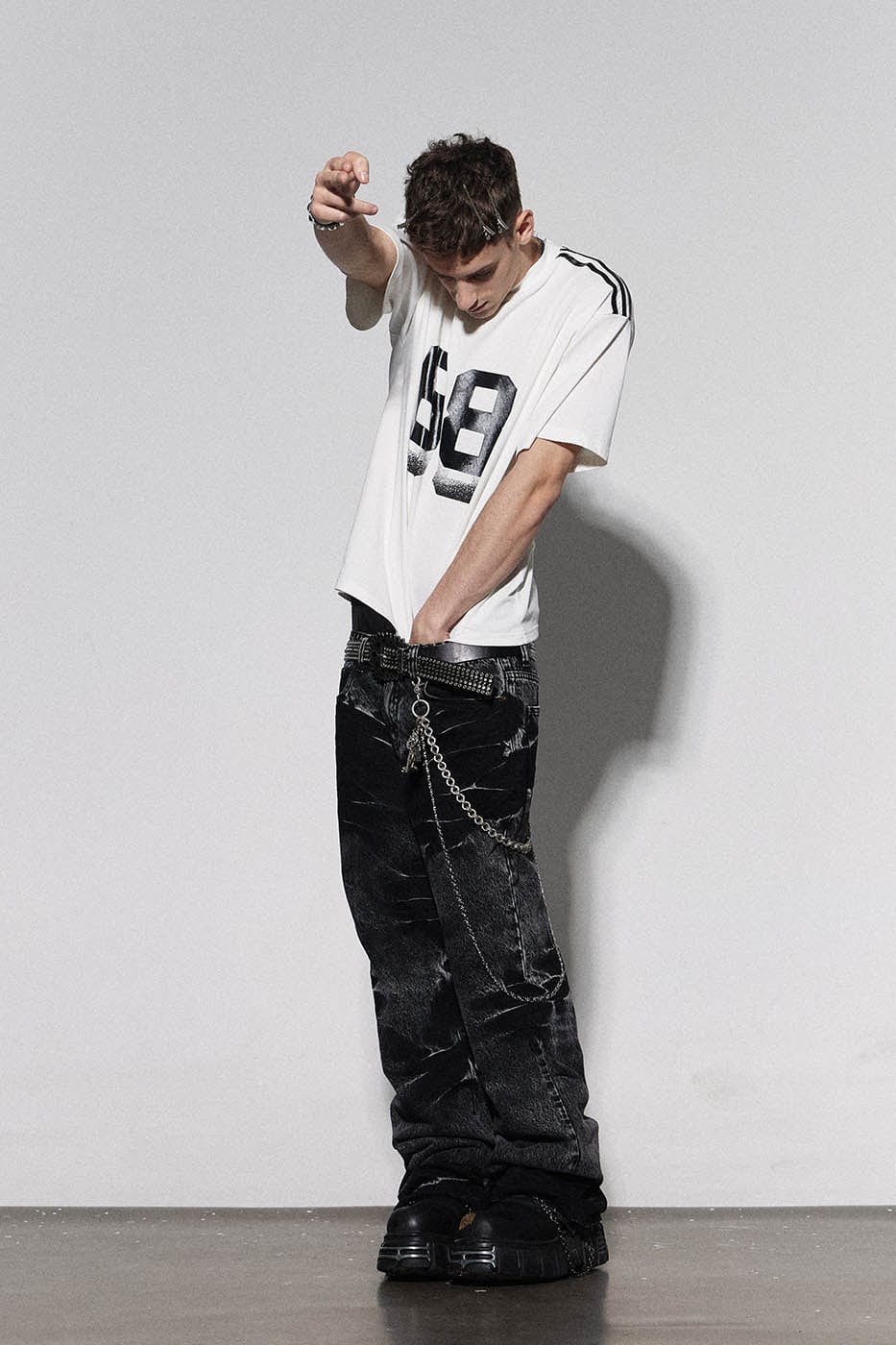 DND4DES Lightning Crease Washed Flared Jeans Black-Jeans-S-Free Shipping Leatheretro