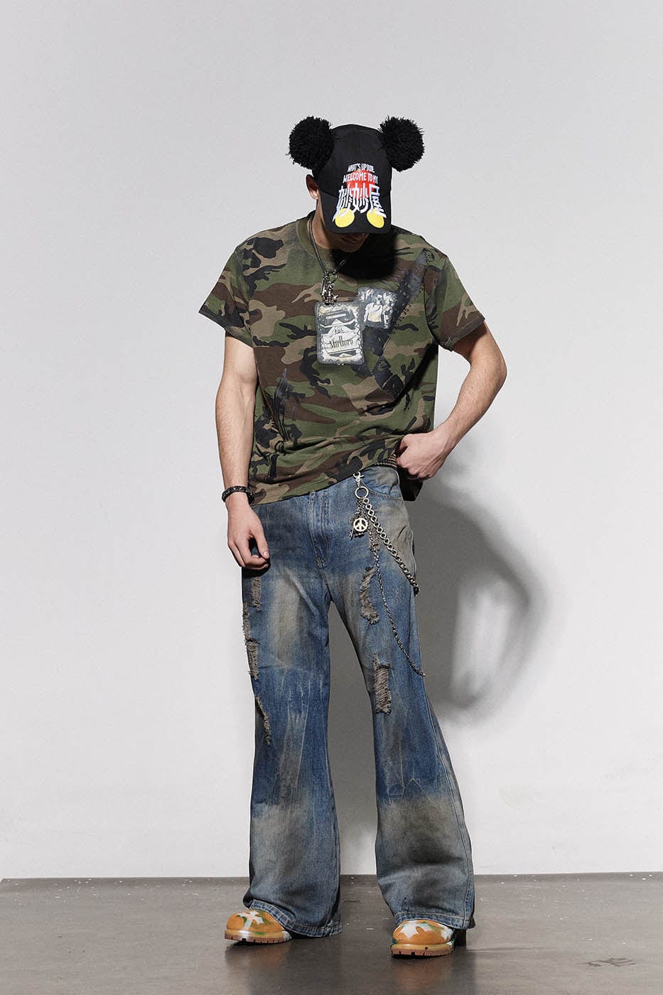 DND4DES Distressed Dusty Flared Jeans-Jeans-S-Free Shipping Leatheretro