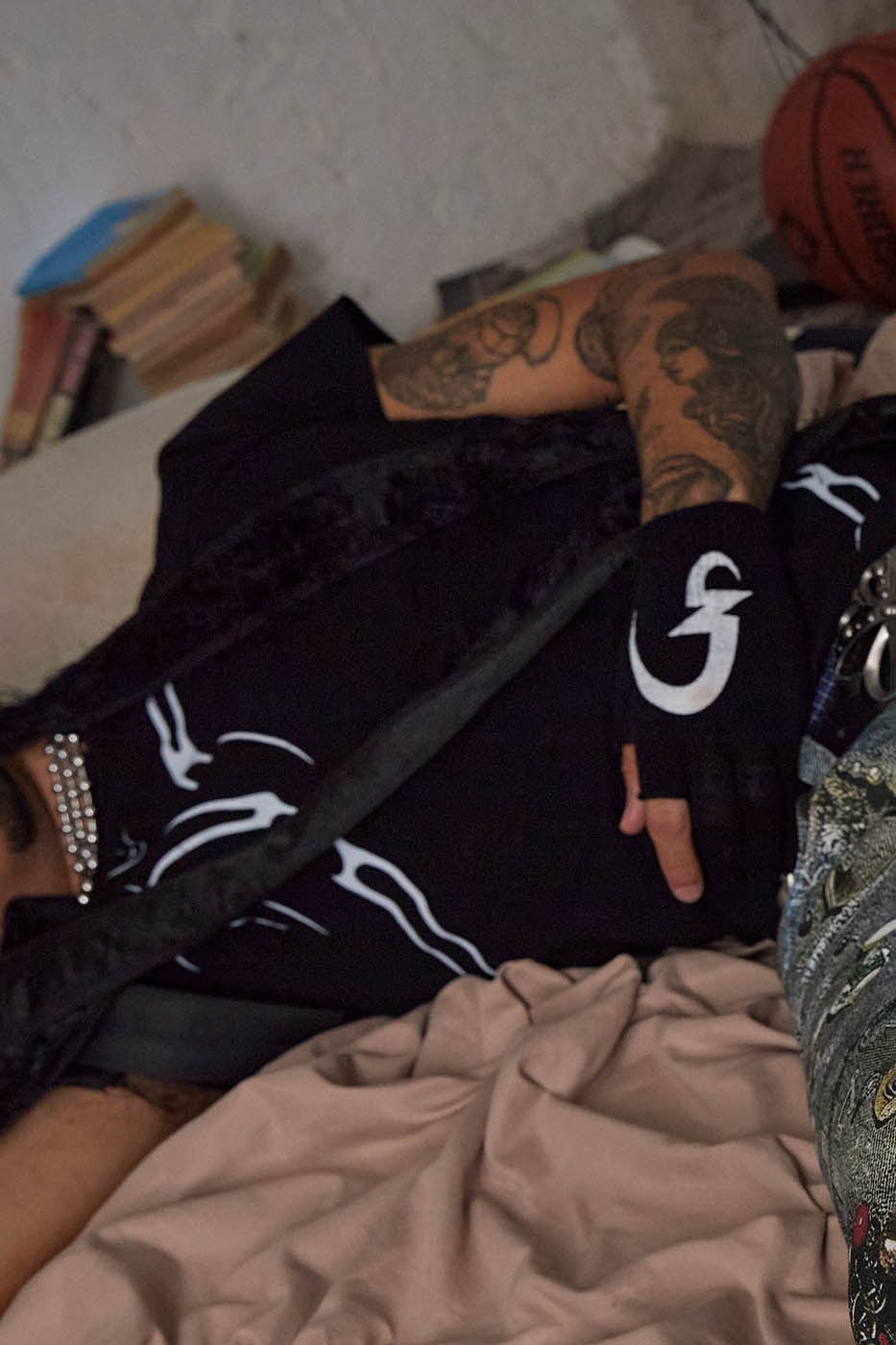 DND4DES The Rune T-Shirt-T Shirt-S-Black-Free Shipping Leatheretro