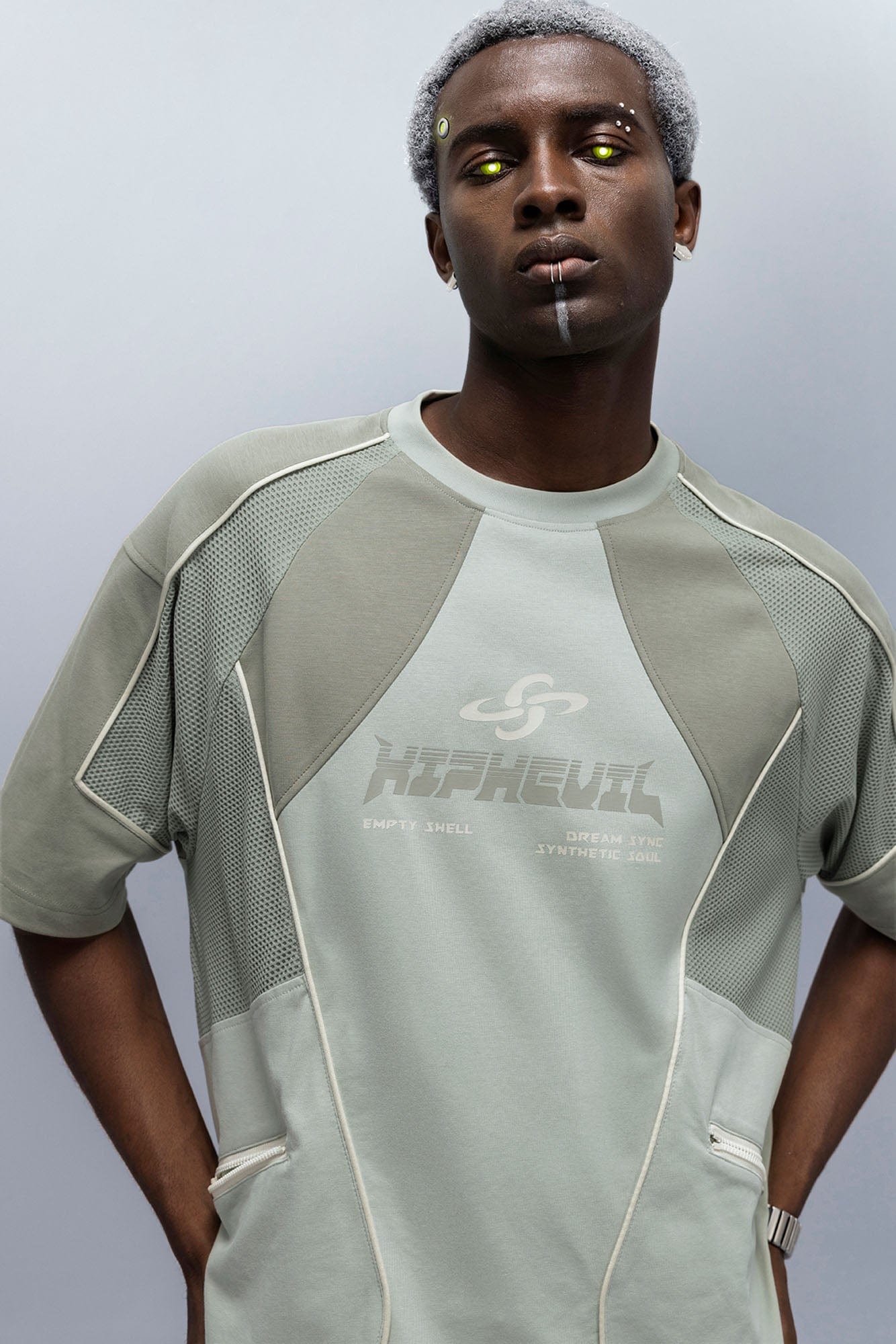 XIPHEVIL Contrast Paneled Mesh Zip-Pocket Raglan T-Shirt Green-L/S Tee-XS-Free Shipping Leatheretro