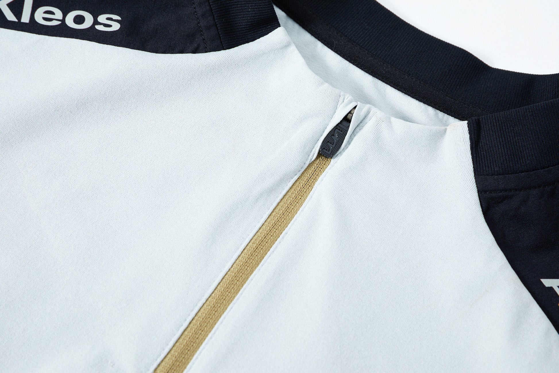 UMAMIISM Contrast Half-Zip Quick-Dry Training Jersey-L/S Tee-XS-Dark Gray-Free Shipping Leatheretro