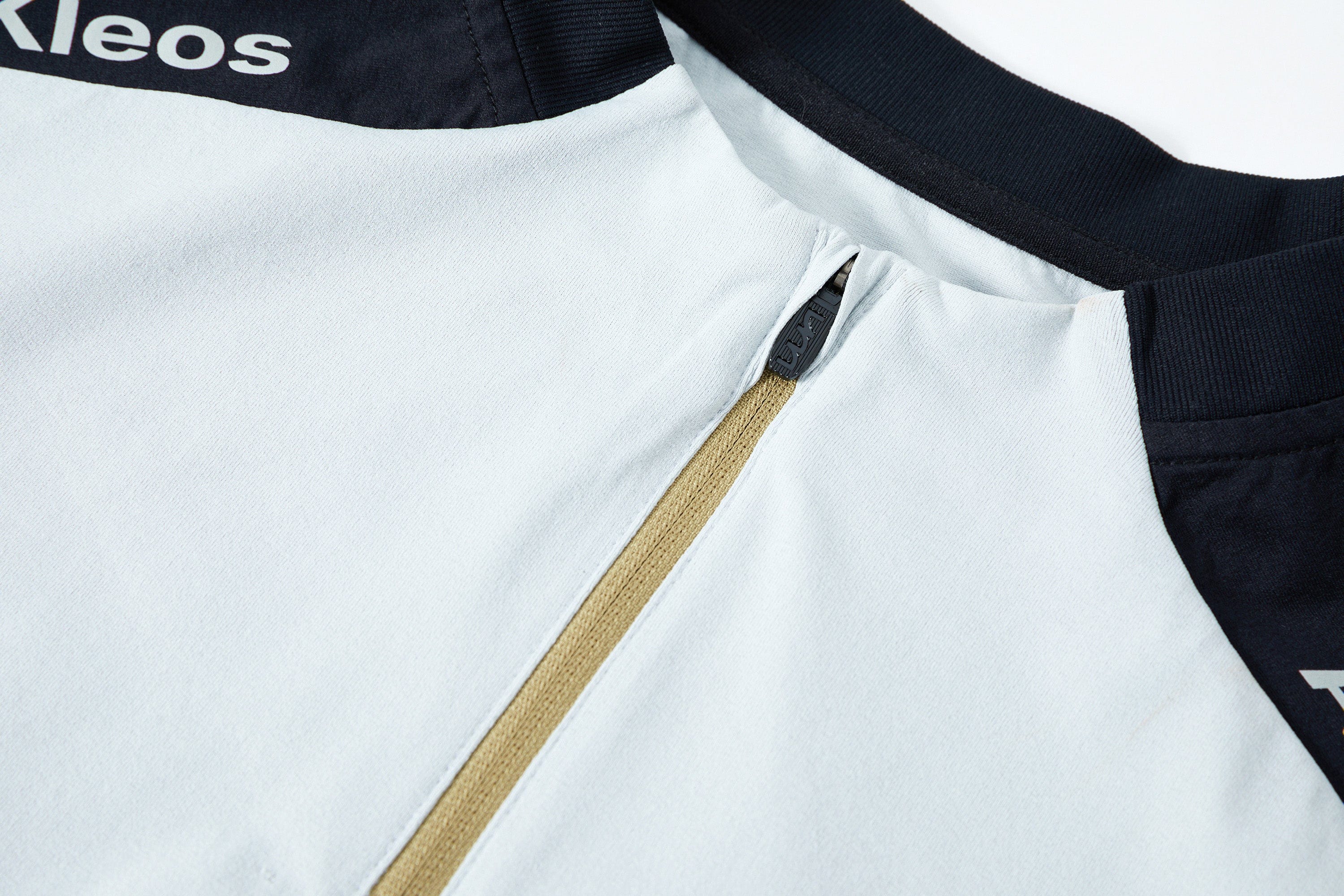 UMAMIISM Contrast Half-Zip Quick-Dry Training Jersey-L/S Tee-XS-Dark Gray-Free Shipping Leatheretro