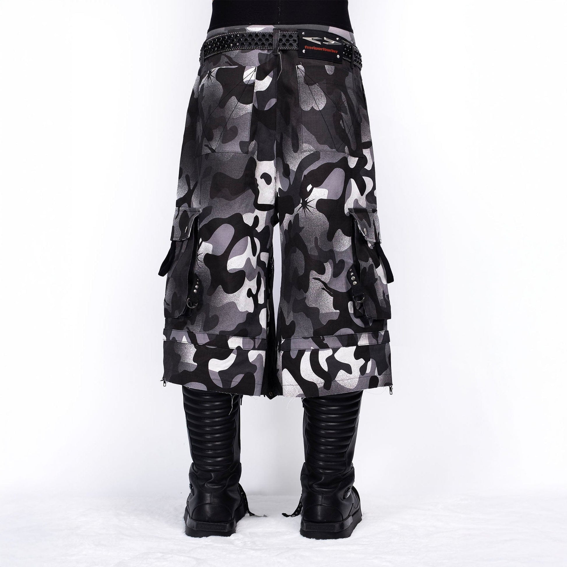 FVVO Distressed Rivet Strap Cargo Shorts Camo-Shorts-M-White-Free Shipping Leatheretro