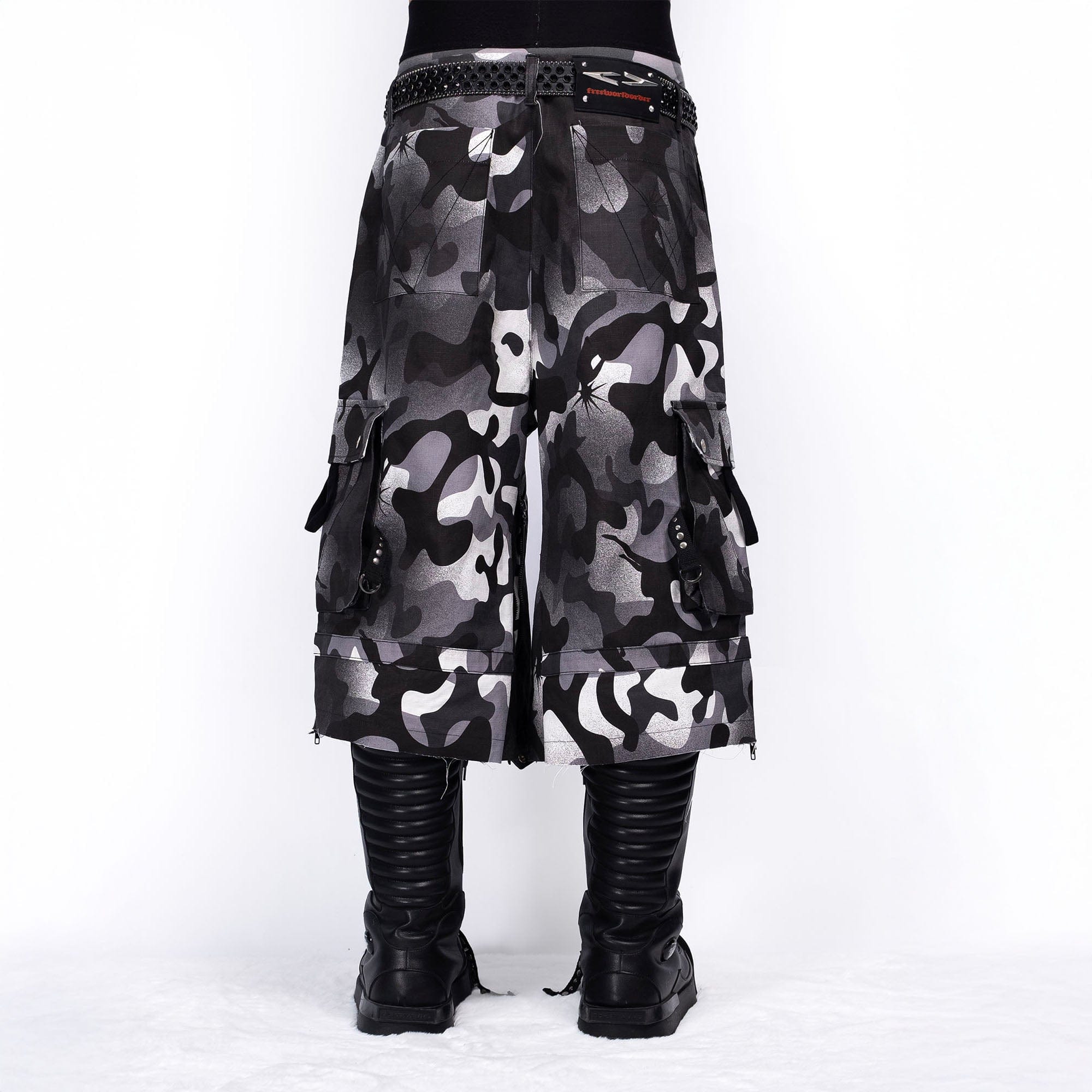 FVVO Distressed Rivet Strap Cargo Shorts Camo-Shorts-M-White-Free Shipping Leatheretro