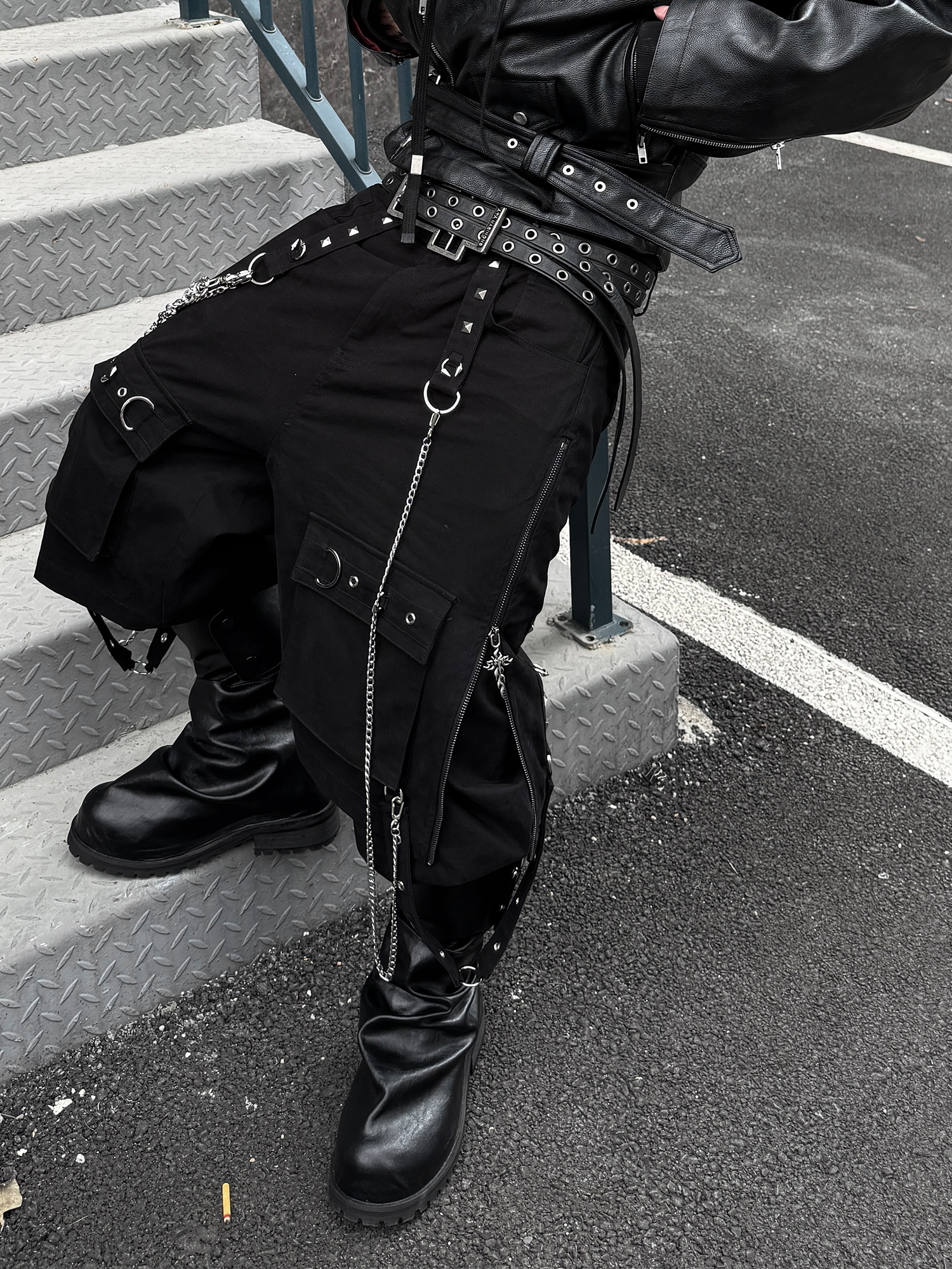TH4SWE Punk Chain-Strap Cargo Pants-Pants-XS-Free Shipping Leatheretro