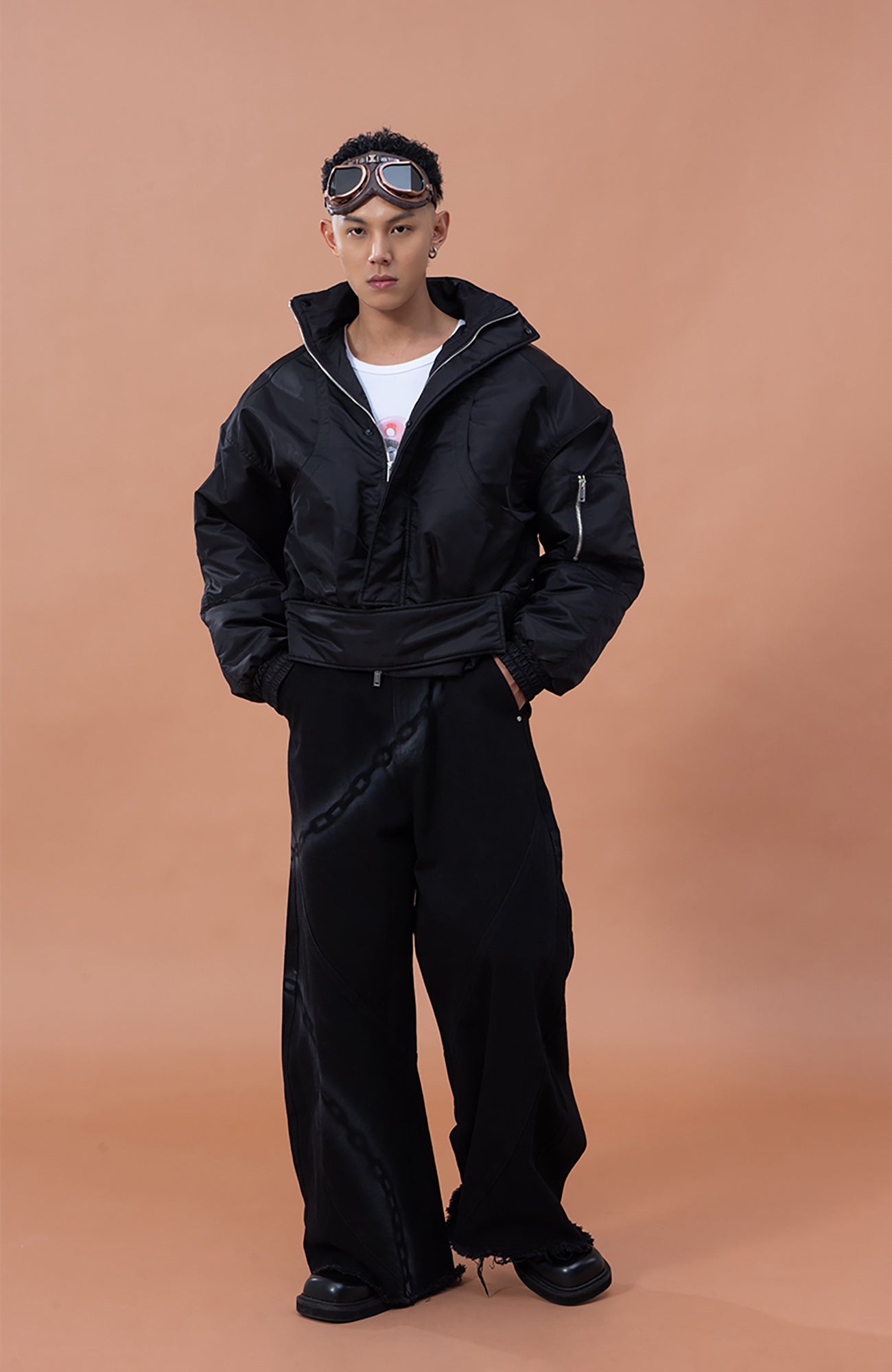 CLP Chain Graphic Frayed Curved-Leg Jeans-Jeans-S-Free Shipping Leatheretro