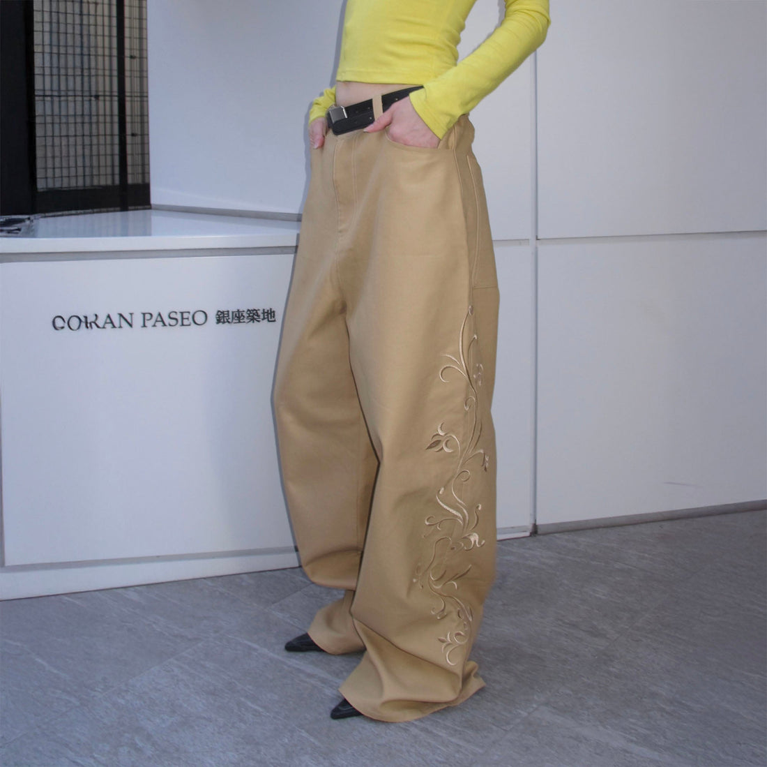 SOURPLUM Vines Embroidered Wide-Leg Trousers-Pants-S-Free Shipping Leatheretro