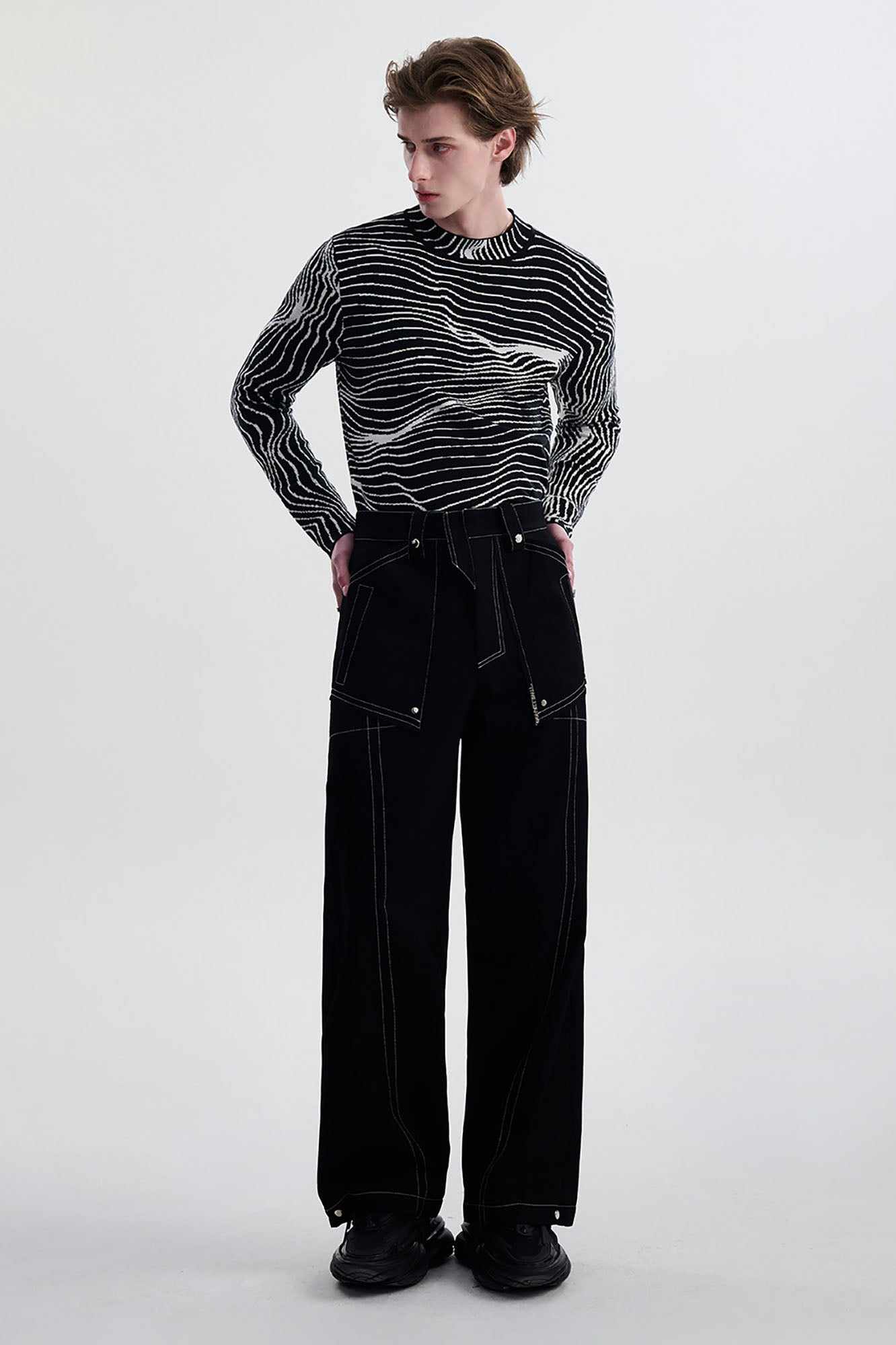 TIWILLTANG Contrast Stitched Straight-Leg Jeans-Jeans-S-Black-Free Shipping Leatheretro
