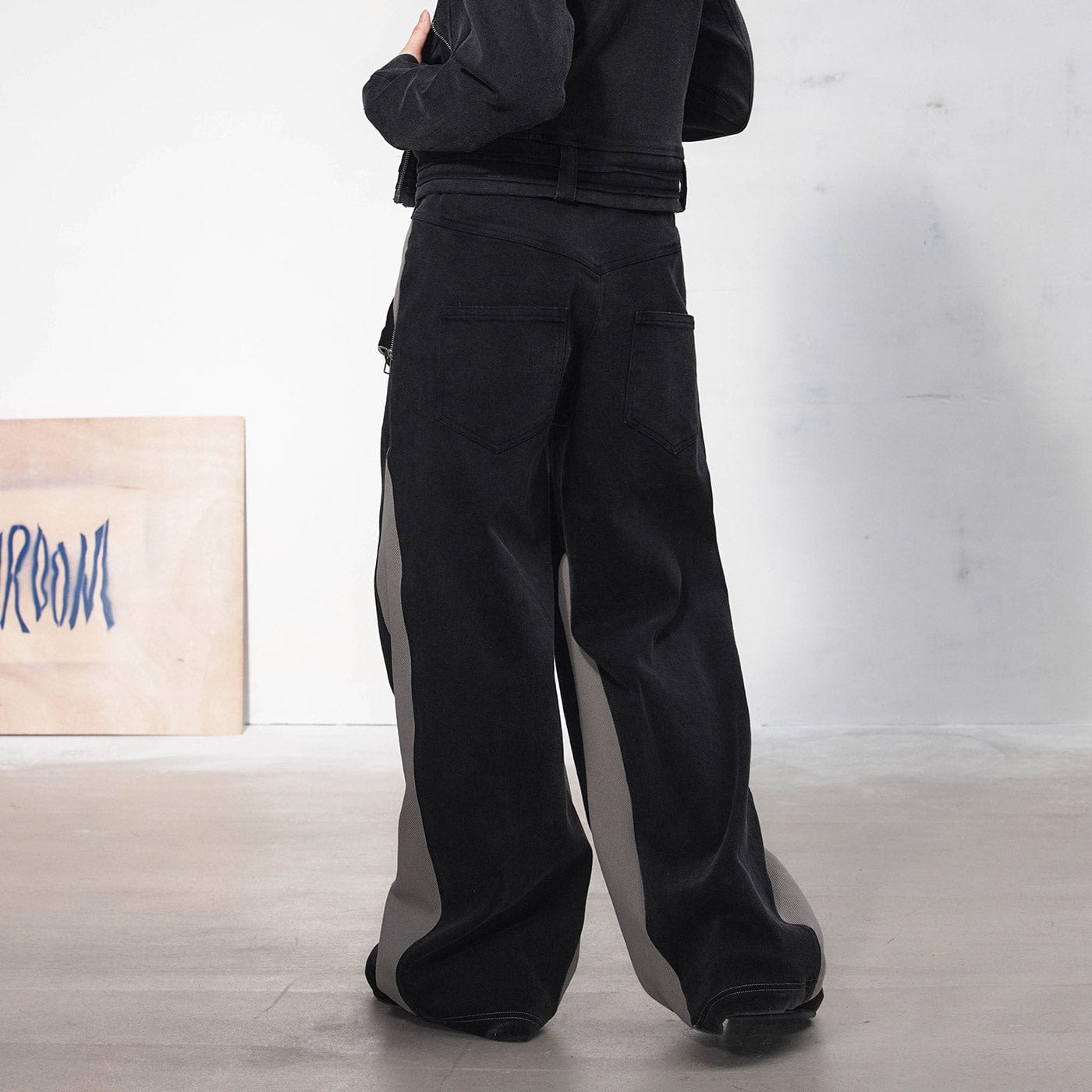 49PERCENT LABELROOM Deconstructed Spliced Straight Jeans-Jeans-S-Free Shipping Leatheretro