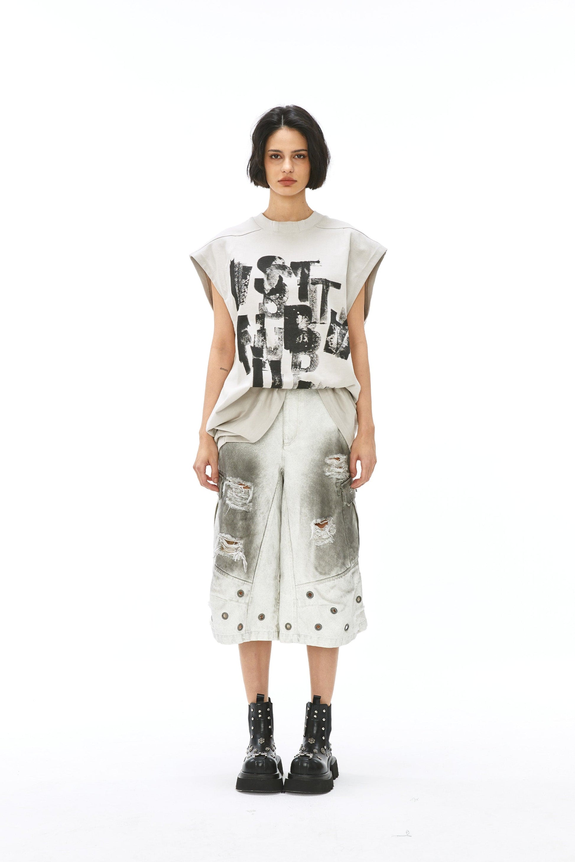 VANN VALRENCE Slogan Graphic Oversized Sleeveless Tee-T Shirt-XS-Free Shipping Leatheretro