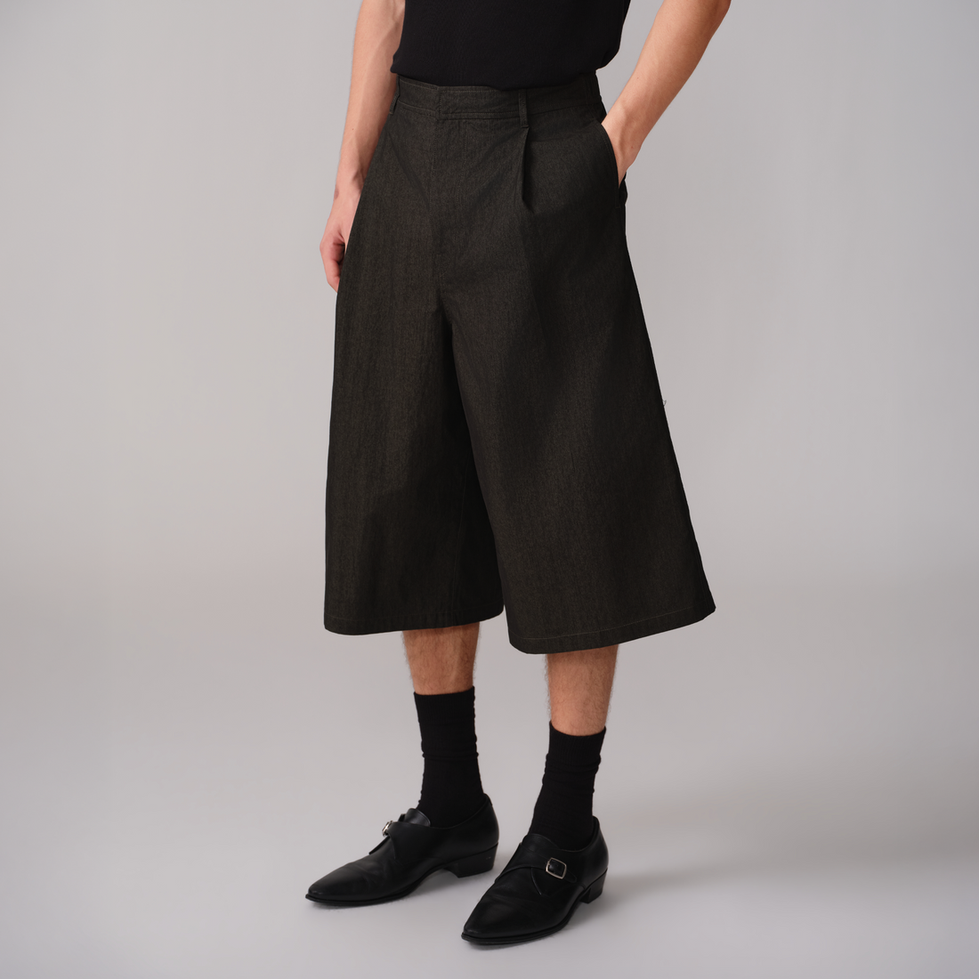 OPICLOTH Retro Pleated Wide-Leg Cropped Shorts-Shorts-XS-Free Shipping Leatheretro