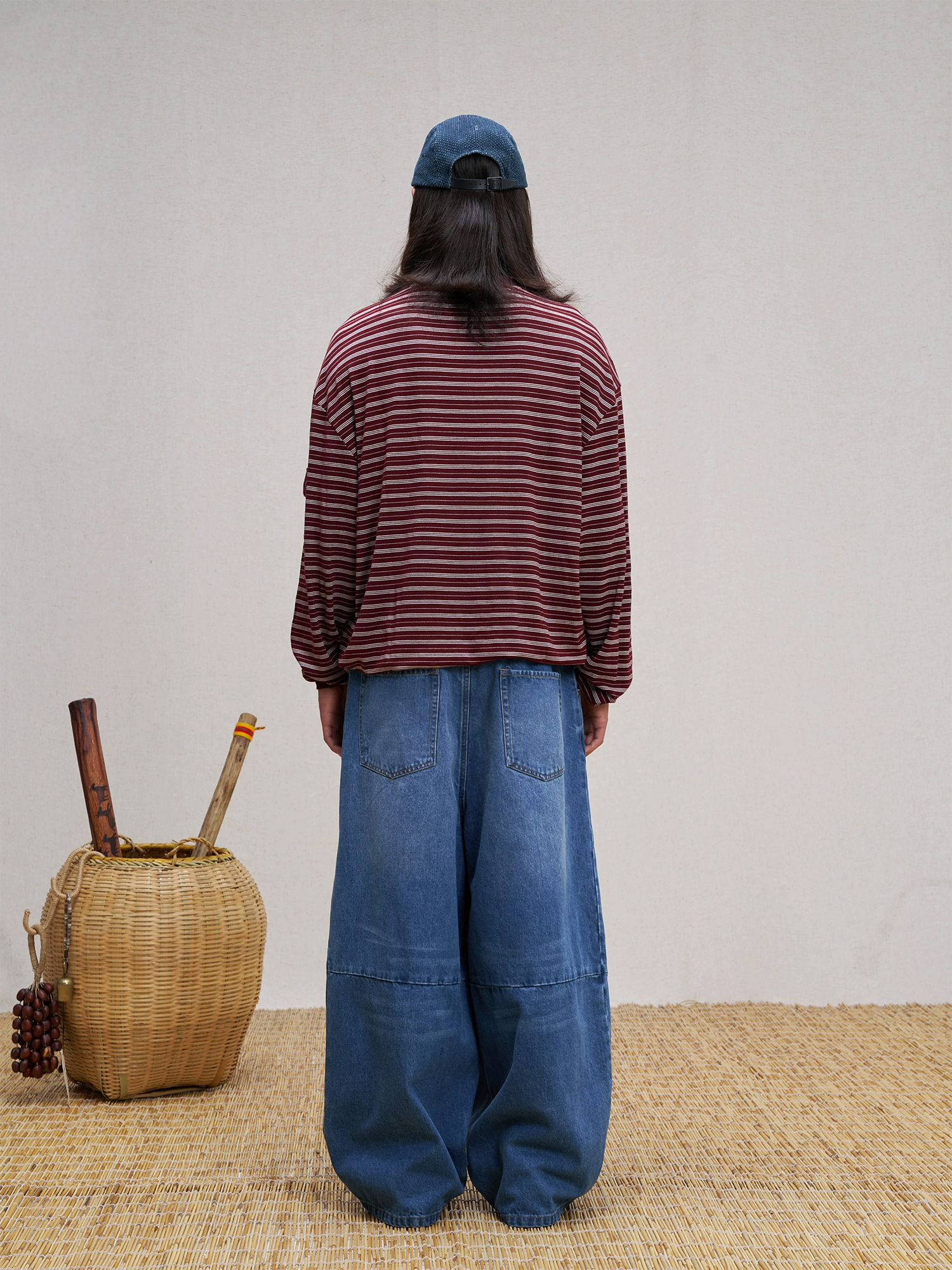 UNLIMITED MOTE Washed Paneled Wide-Leg Jeans