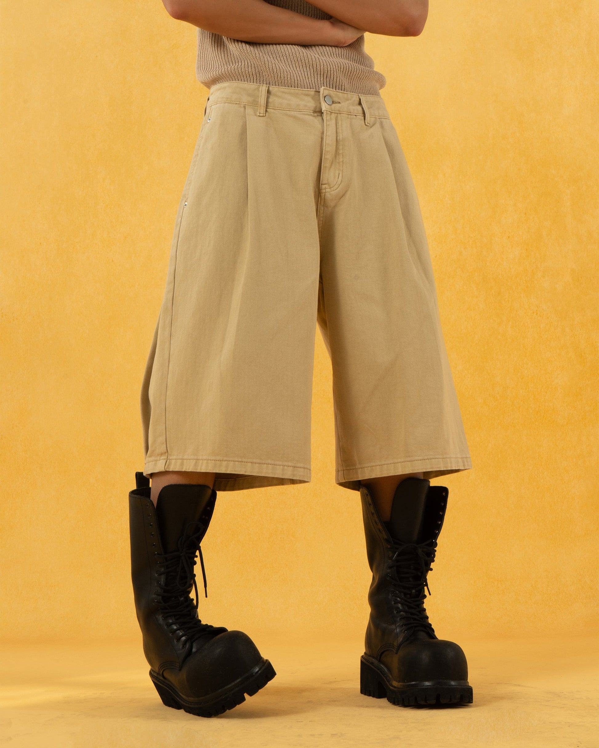 CLP Classic Rivet Pleated Oversized Shorts-Shorts-S-Khaki-Free Shipping Leatheretro