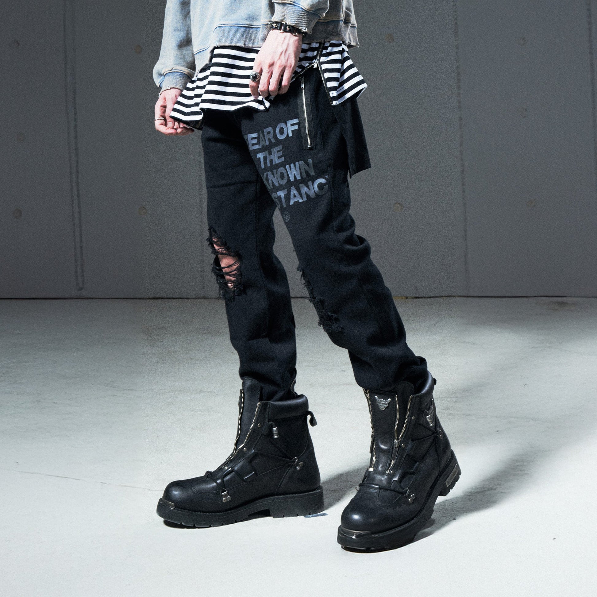 VENTUREK Distressed Zippered-Hem Slogan Slim Pants-Pants-S-Free Shipping Leatheretro