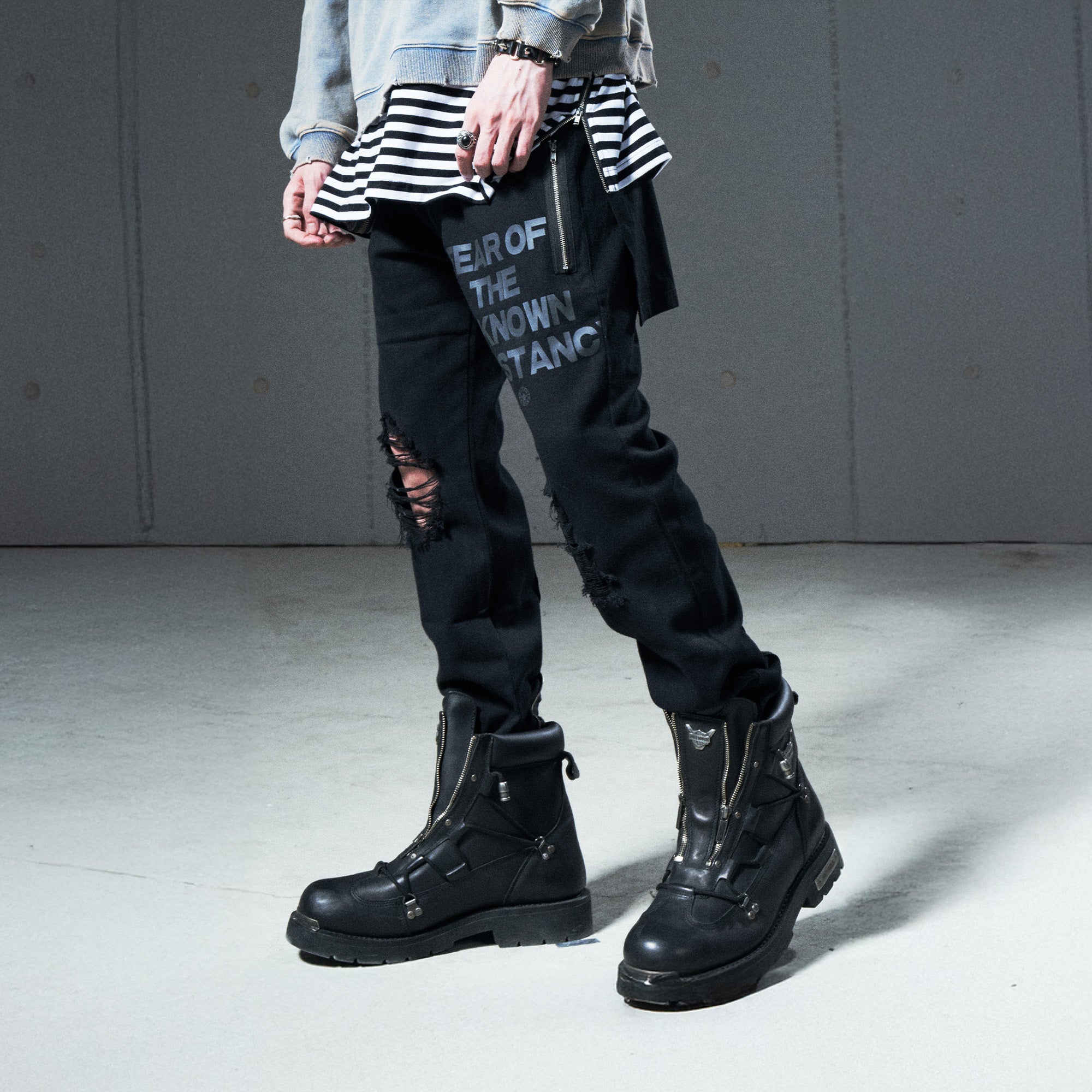 VENTUREK Distressed Zippered-Hem Slogan Slim Pants-Pants-S-Free Shipping Leatheretro