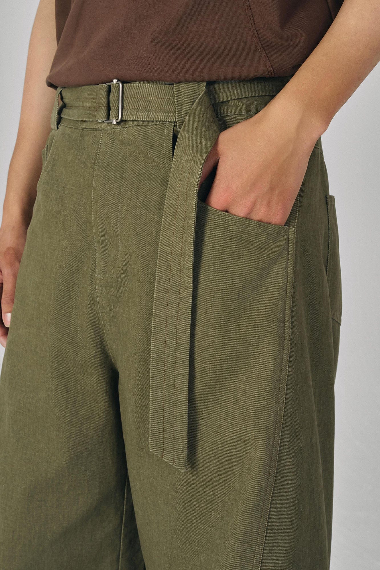 GONGHE REPUB Arc Spliced Strap Belt Pants-Pants-XS-White-Free Shipping Leatheretro