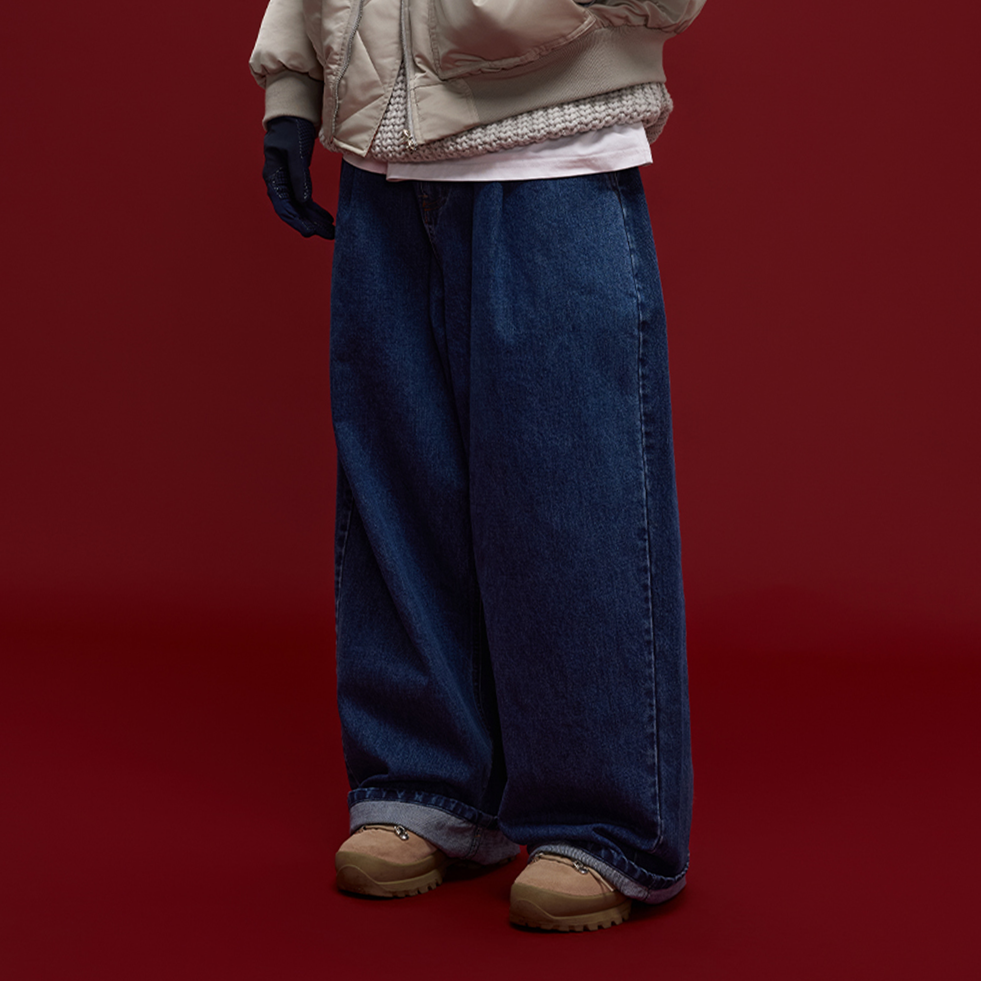 BANANA CLUB Essential Washed Wide-Leg Jeans