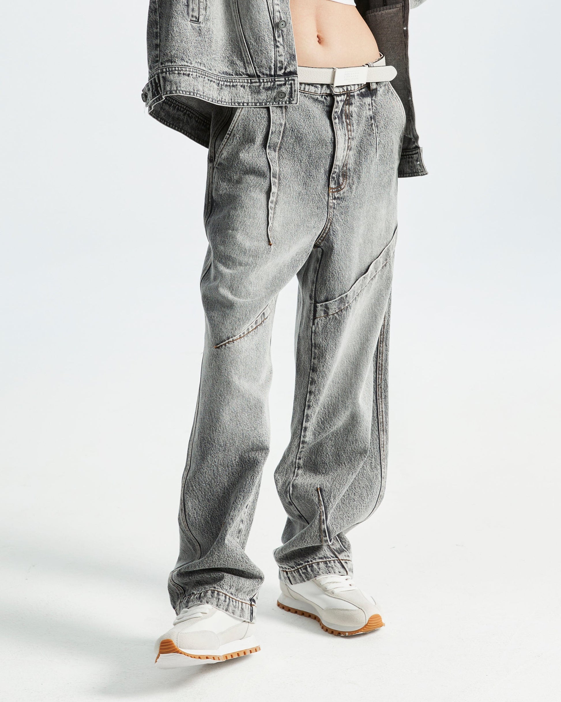 ORGANIC EMOTION Deconstructed Washed Jeans-Jeans-XS-White-Free Shipping Leatheretro
