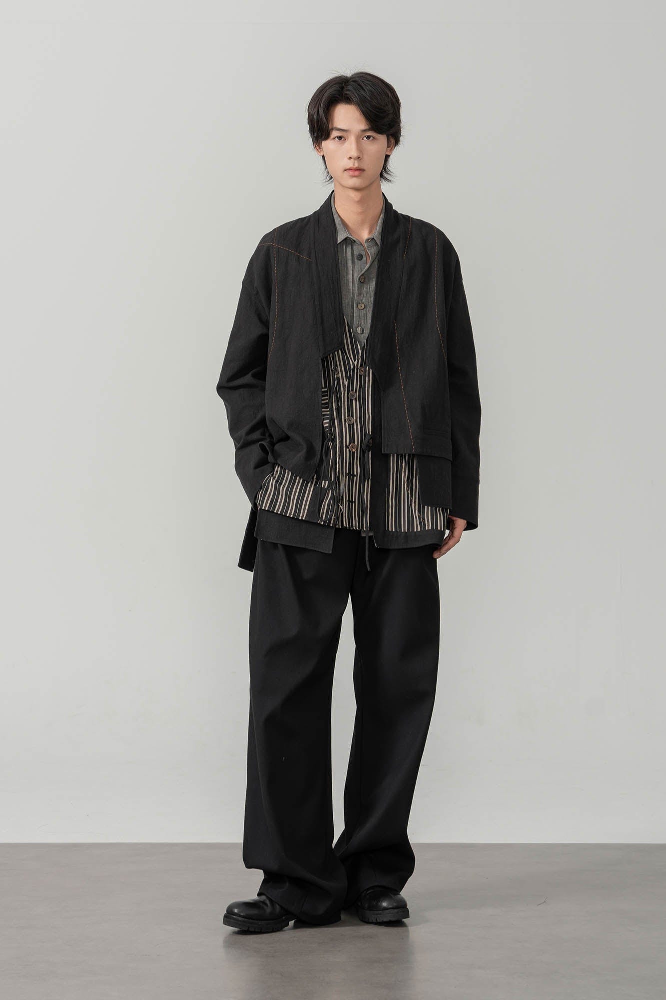 MOITIEDEPETALE Geometric Paneled Pinstripe Pleated Wide-Leg Trousers-Pants-XS-Free Shipping Leatheretro