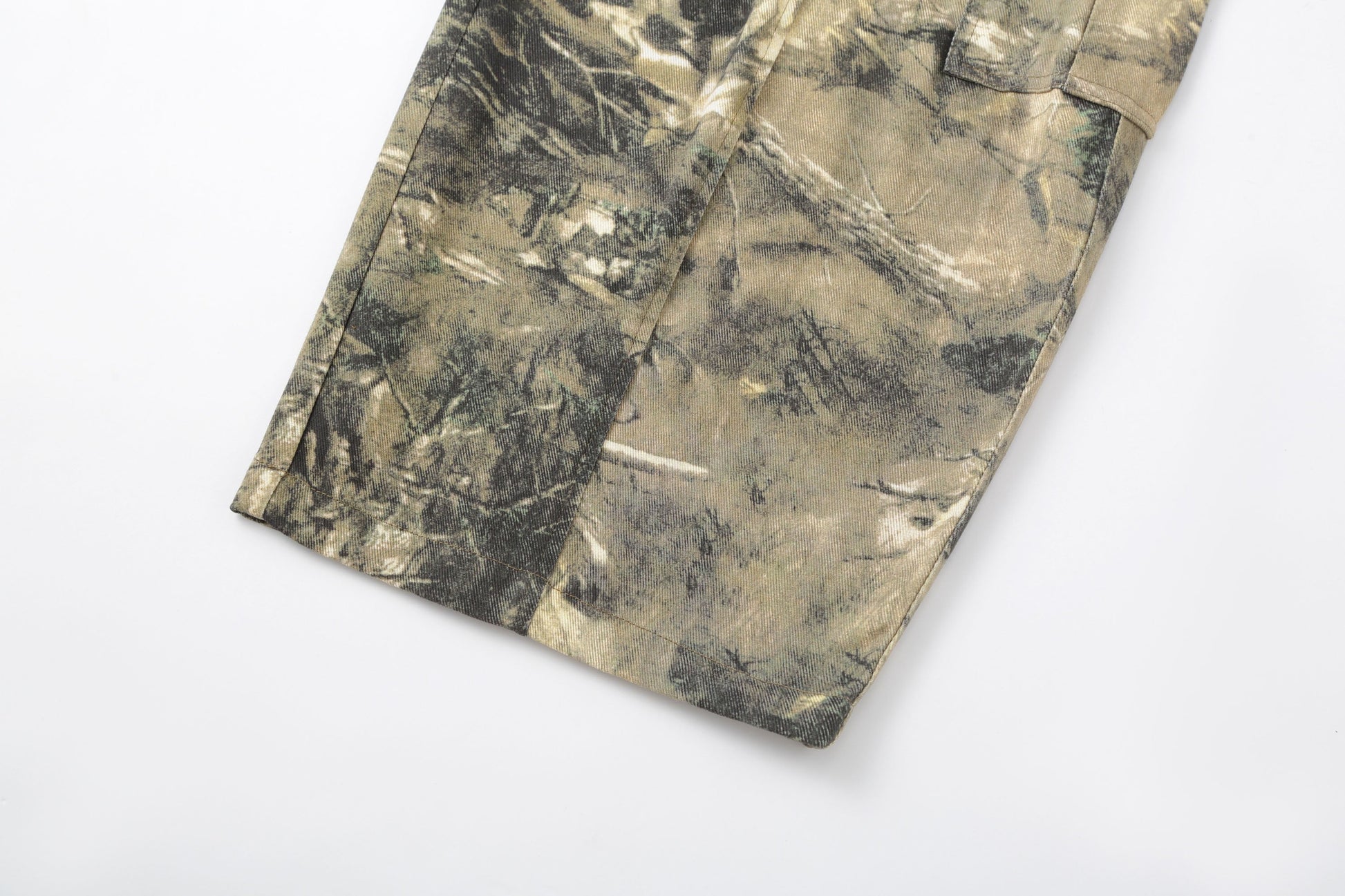 CLP Camo Distressed Panel Cargo Pants-Pants-M-Free Shipping Leatheretro