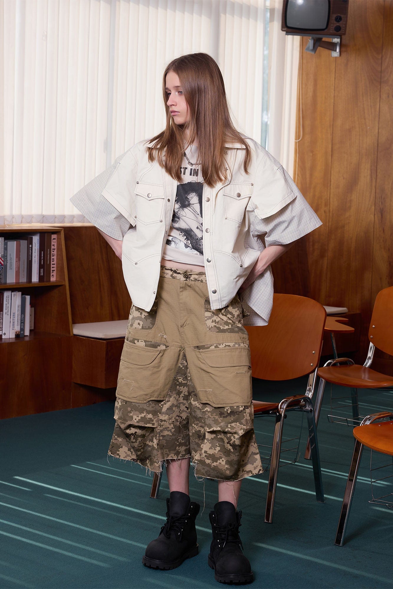 ERROR CODE ROBOT Washed Paneled Frayed-Hem Camo Cargo Shorts-Shorts-S-Khaki-Free Shipping Leatheretro