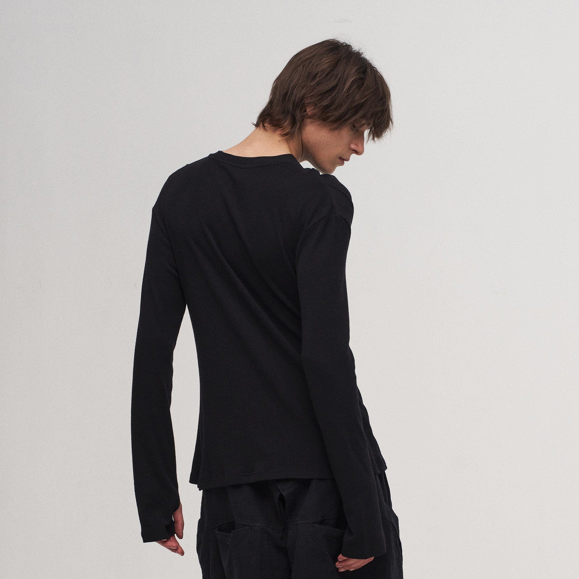 ILNya Nieternite Nifutur Ruffled Mock Neck Thumb Holes Wrinkled Base Layer-L/S Tee-S (0) (Preorder)-Free Shipping Leatheretro