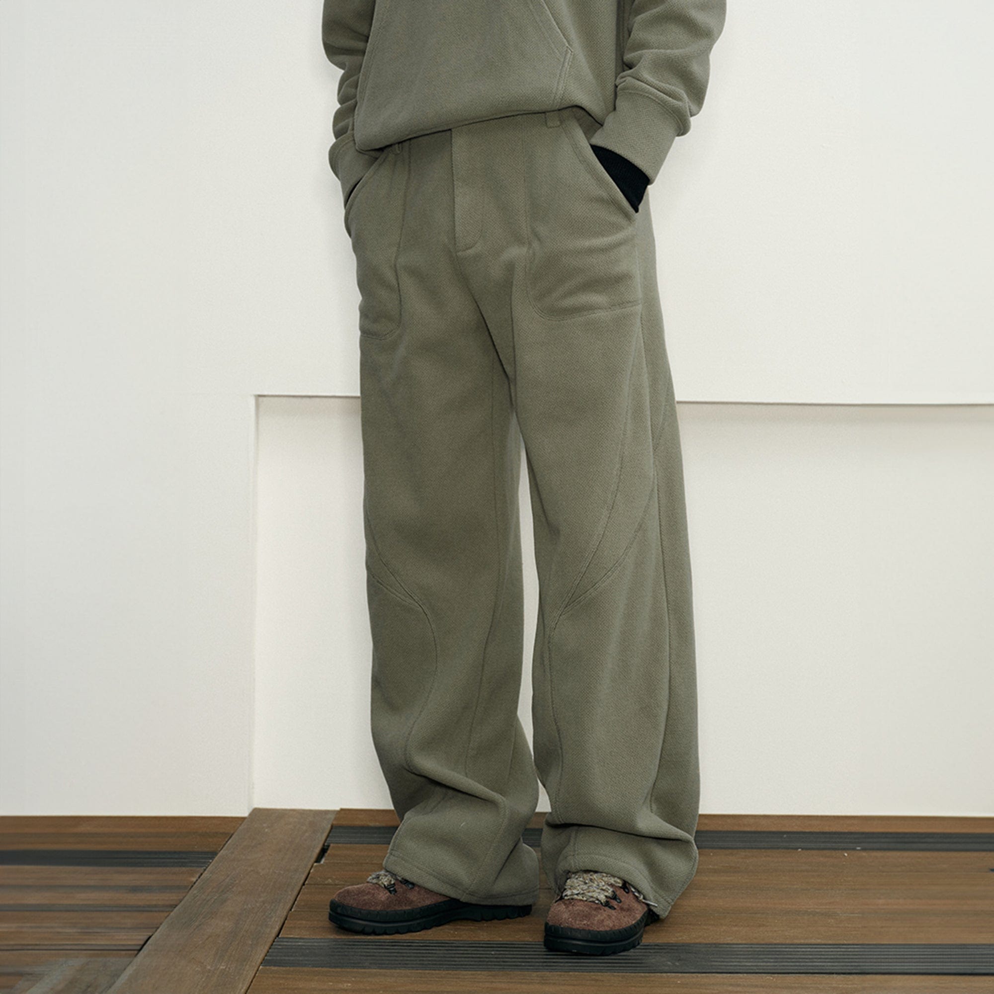 KREATE Curved Seam Thermal Wide-Leg Pants-Pants-S-Black-Free Shipping Leatheretro