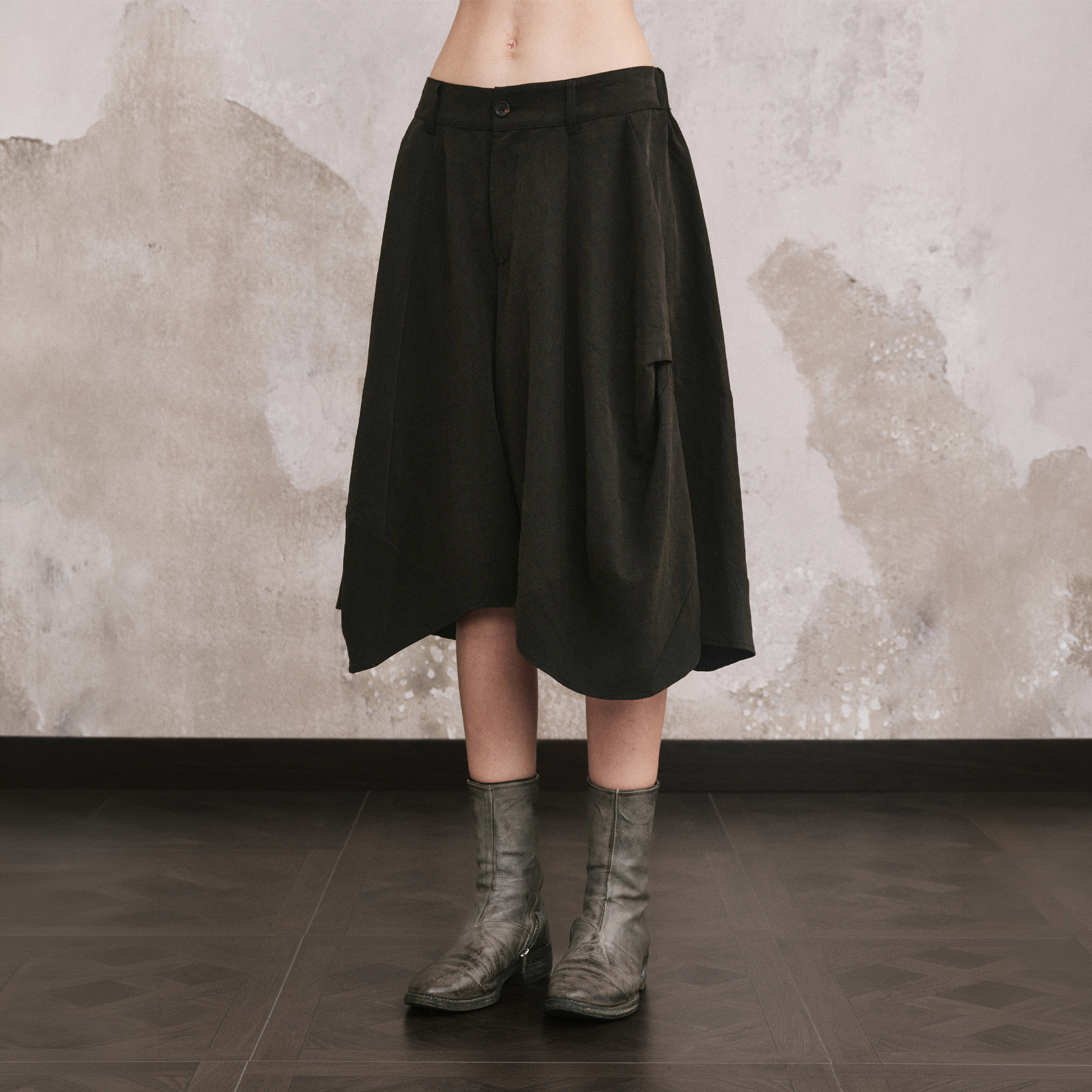 ILNya Nieternite Nifutur Lyocell-Blend Asymmetrical Wide-Leg Shorts-Shorts-S (0) / 26-32"-Free Shipping Leatheretro