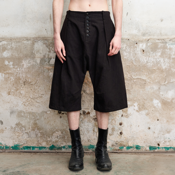 ILNya Nieternite Nifutur Pleated Drop-Crotch Button-Fly Cropped Pants Black-Shorts-S (0)-Free Shipping Leatheretro
