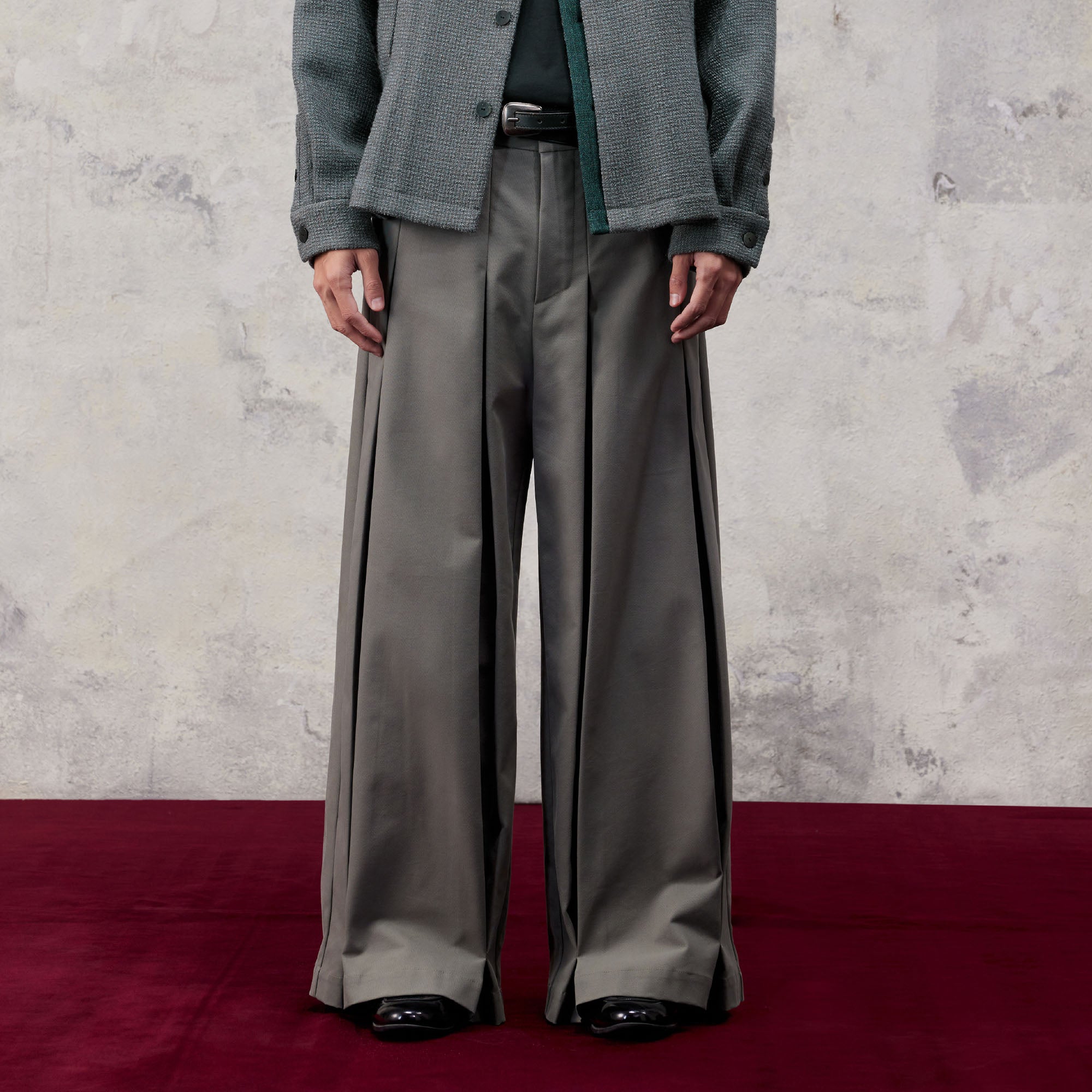 ALVNG AR ANTS Double Pleat Panel Wide-Leg Trousers-Pants-S-Gray-Free Shipping Leatheretro