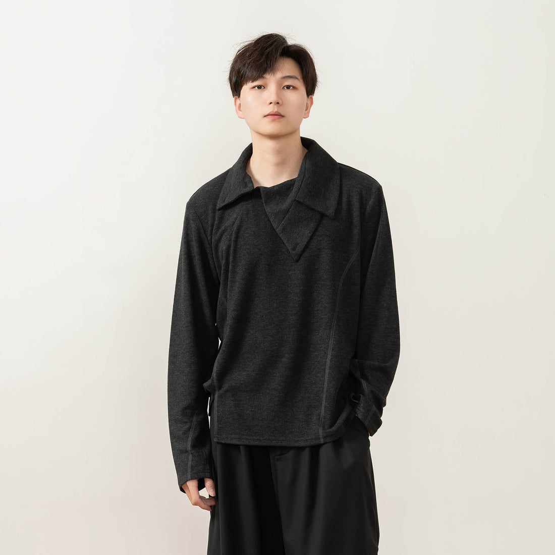 MOITIEDEPETALE Asymmetrical Collar Stitch Spliced Pullover-L/S Tee-XS-Free Shipping Leatheretro
