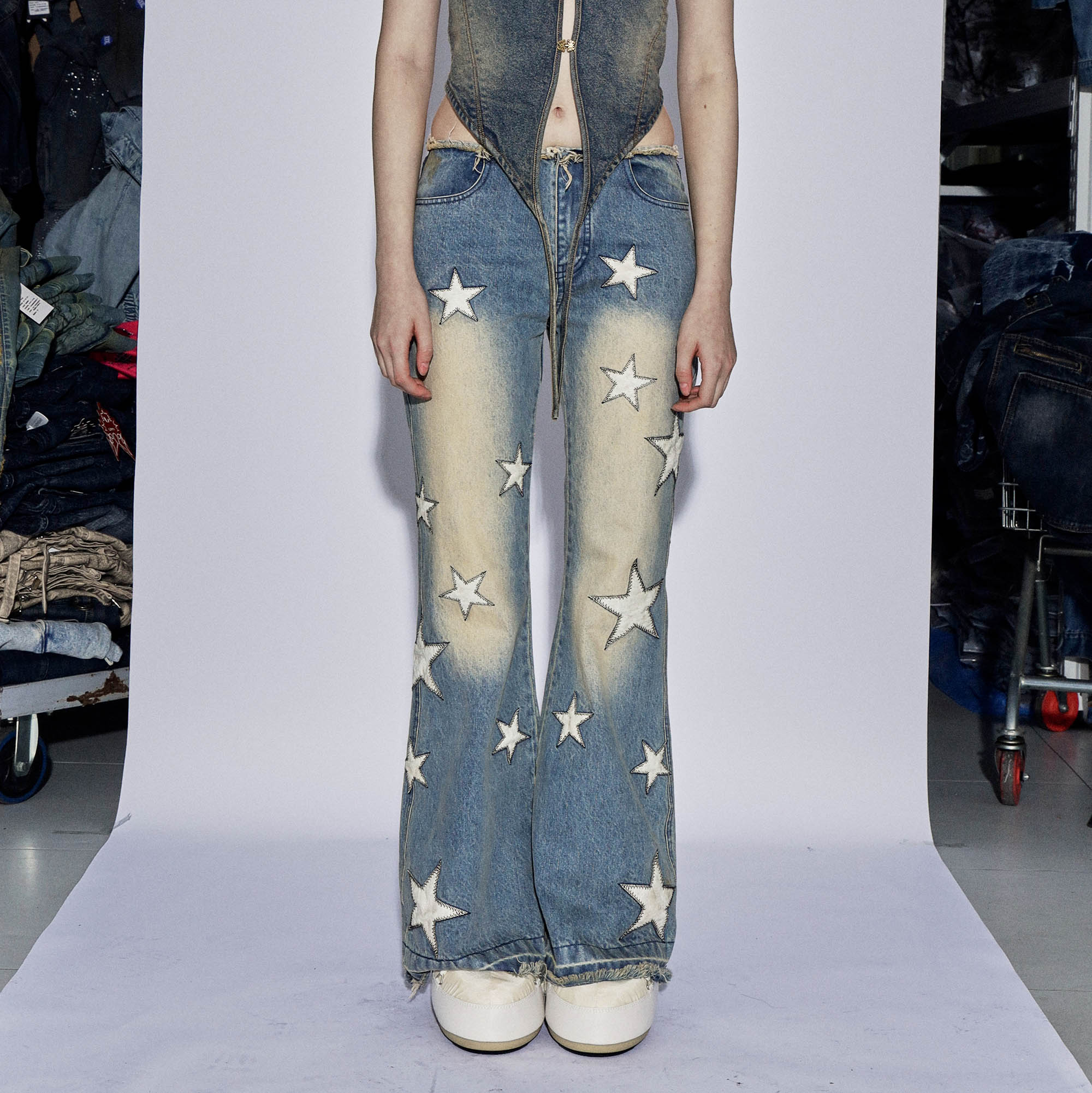 DND4DESxFaychui Starry Bleached Low-Rise Flared Jeans-Jeans-S-Free Shipping Leatheretro