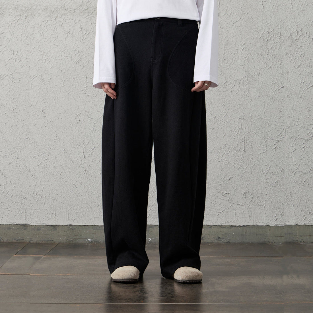 ORGANIC EMOTION Pleat Seam Curved Pants-Pants-Black-S-Free Shipping Leatheretro