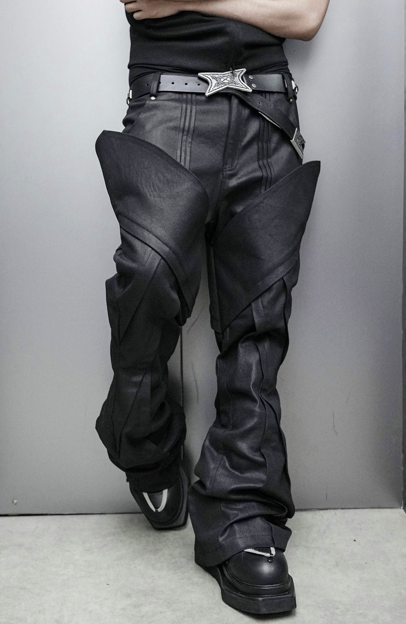 SSIN7 Wing Pocket Waxed Flared Jeans-Jeans-S / 31"-Free Shipping Leatheretro