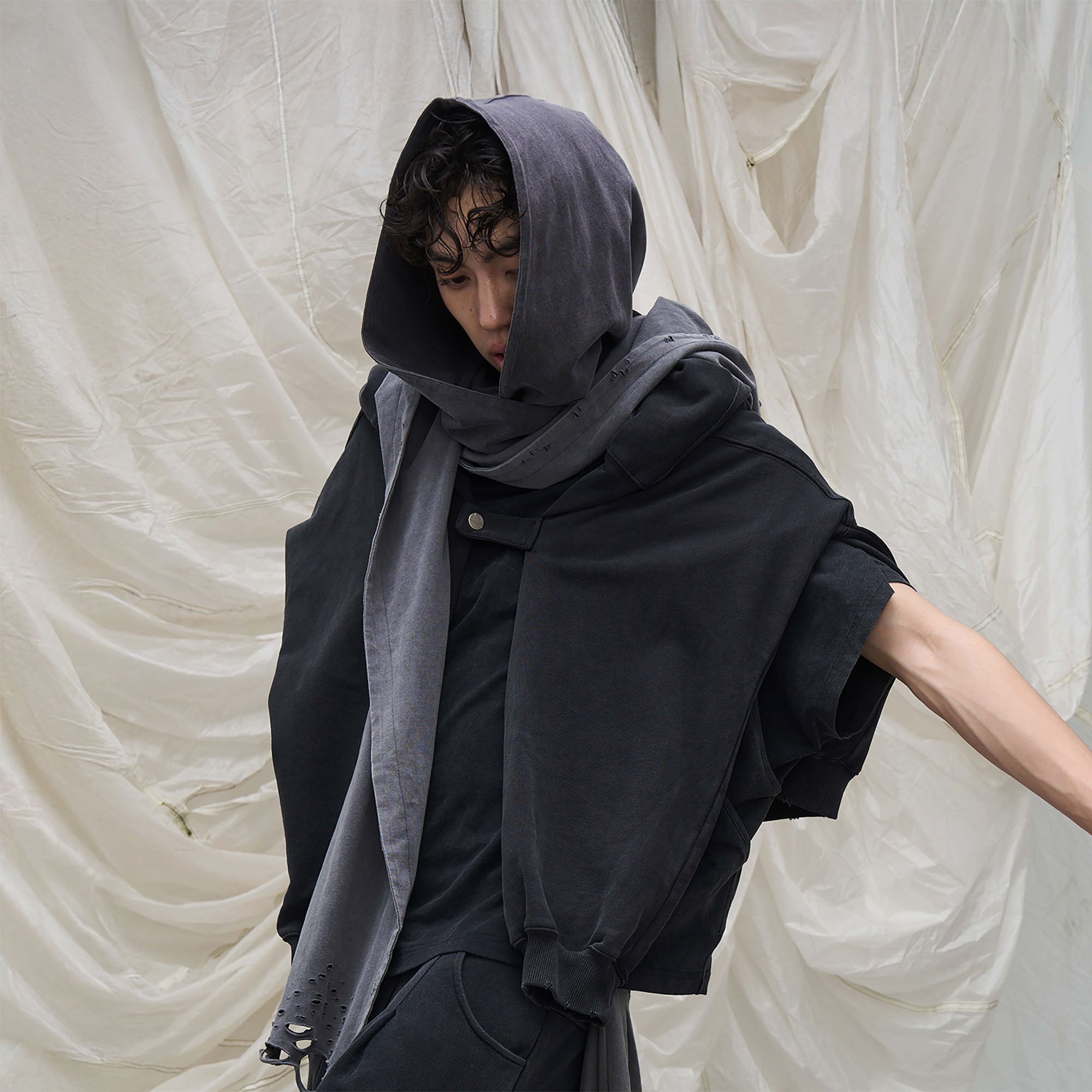 RELABEL Detachable Hood Scarf-Hat, Cap, Beanie-Gray-Free Shipping Leatheretro