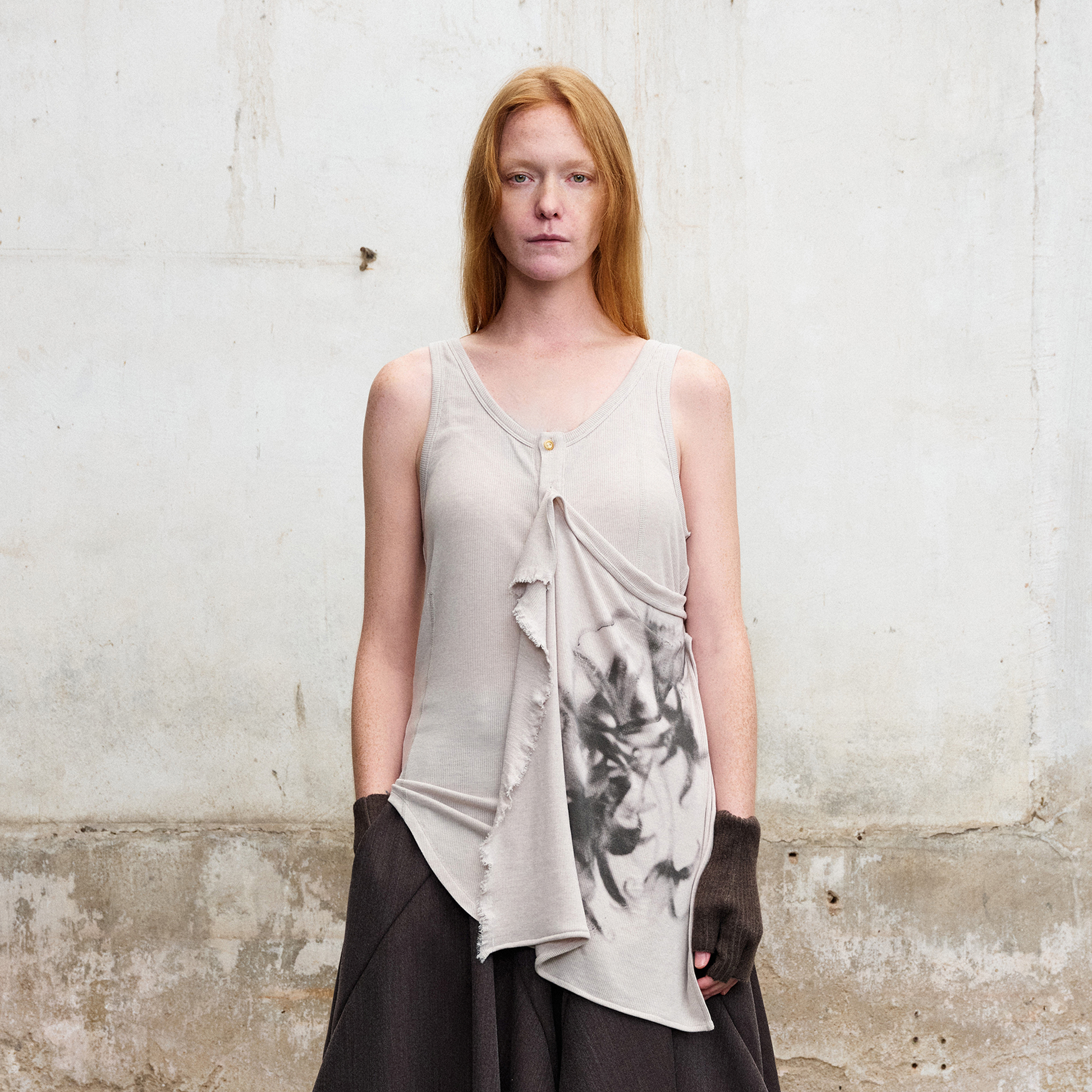 ILNya Nieternite Nifutur Deconstructed Graphic Knit Tank Top Gray-Tank Top-S (0)-Free Shipping Leatheretro