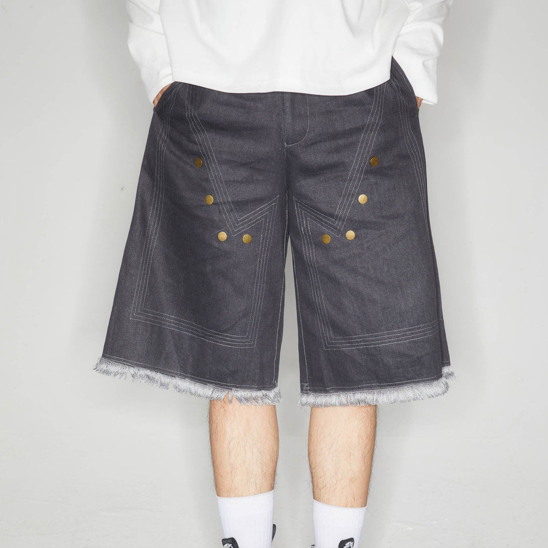 KADAKADA Rivet Raw Edge Shorts-Shorts-XS-Free Shipping Leatheretro