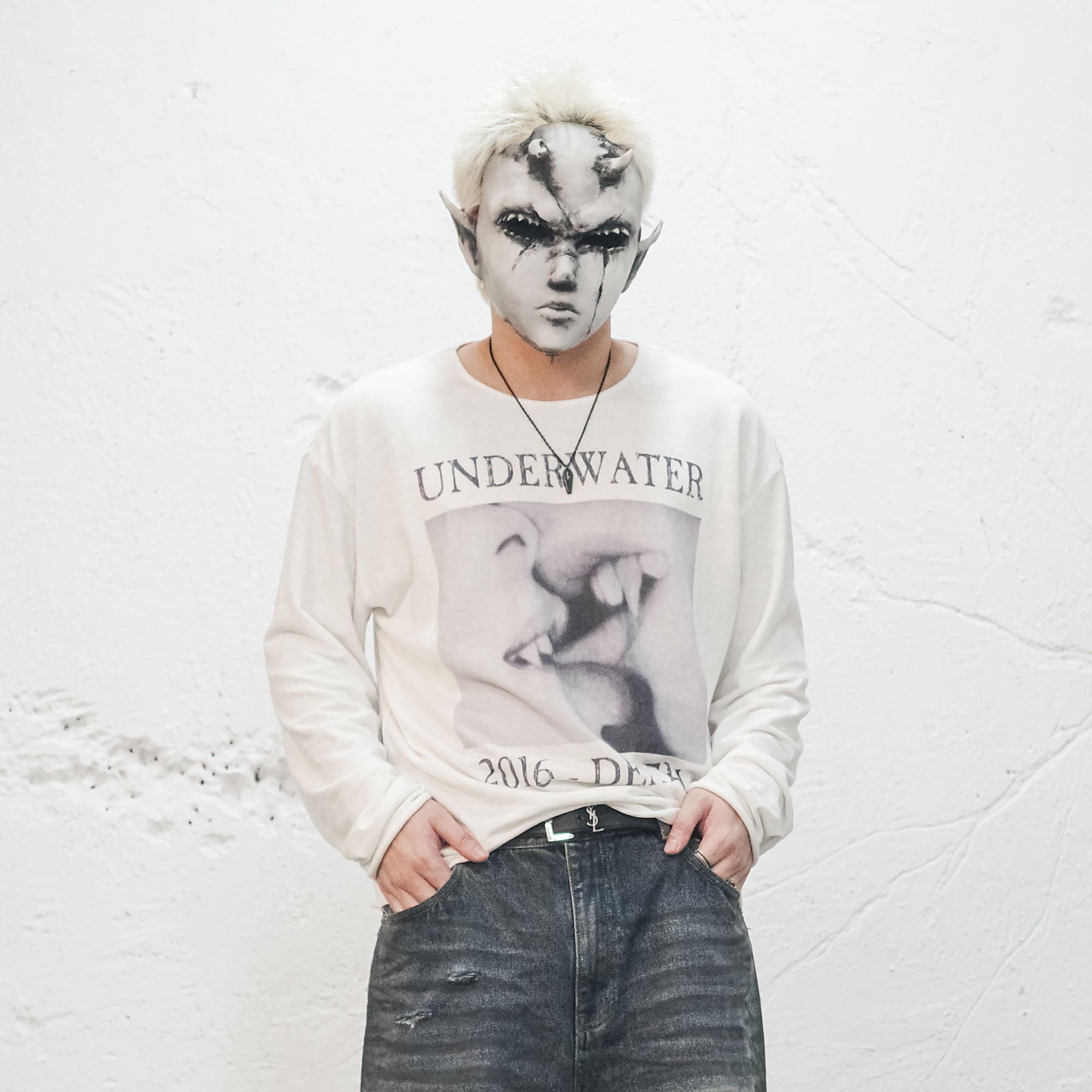 UNDERWATER Devil's Kiss Long-Sleeve Tee-L/S Tee-S-Free Shipping Leatheretro