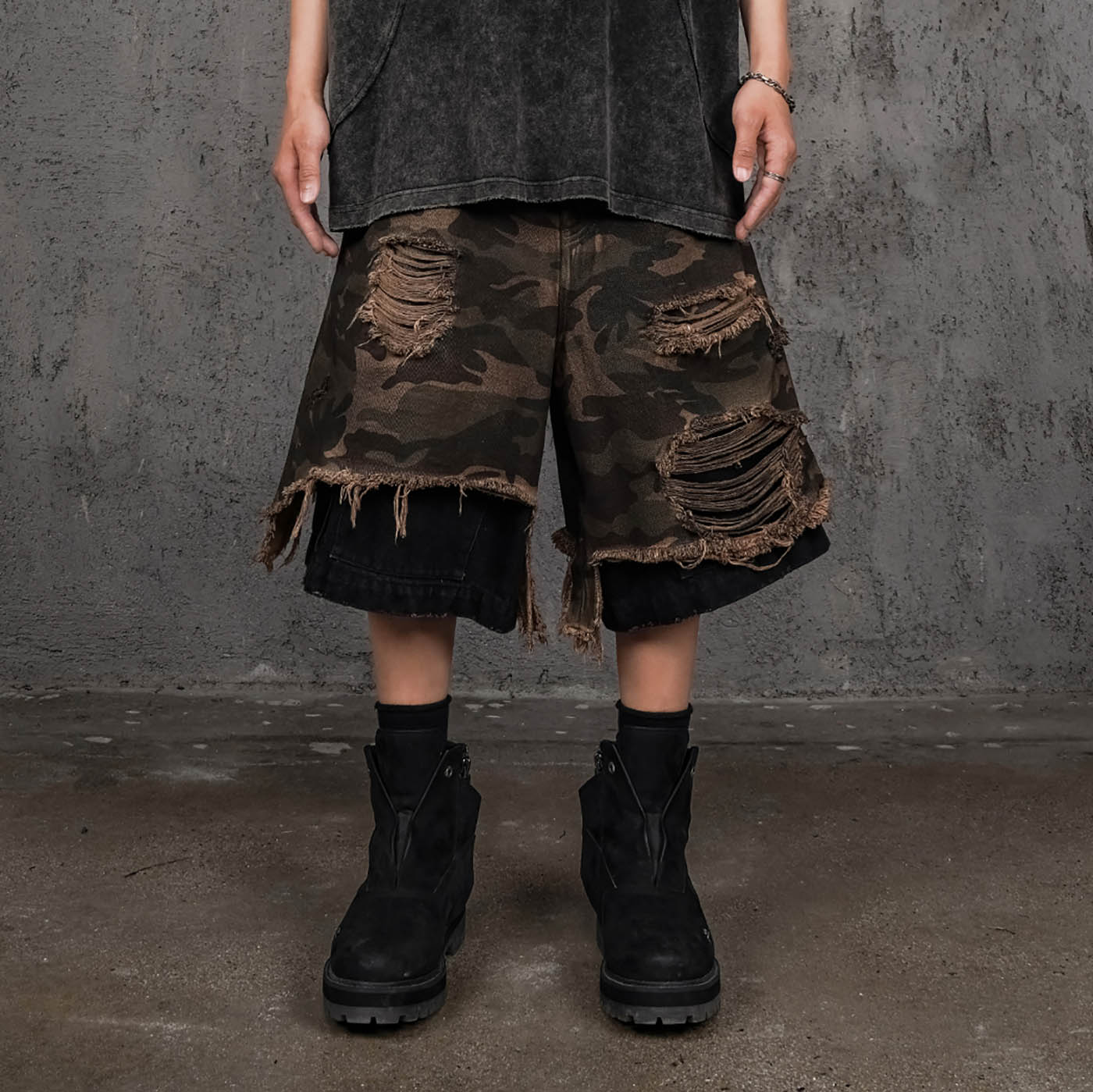 UNDERWATER Double-Layered Ripped Black Shorts Camo-Shorts-S-Free Shipping Leatheretro