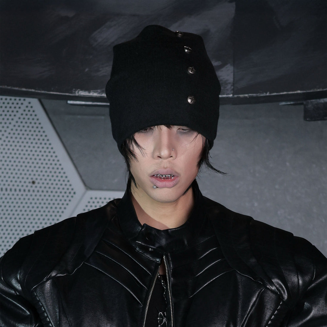 SSIN7 Cross Rivet Beanie-Hat, Cap, Beanie-One Size (Preorder)-Free Shipping Leatheretro