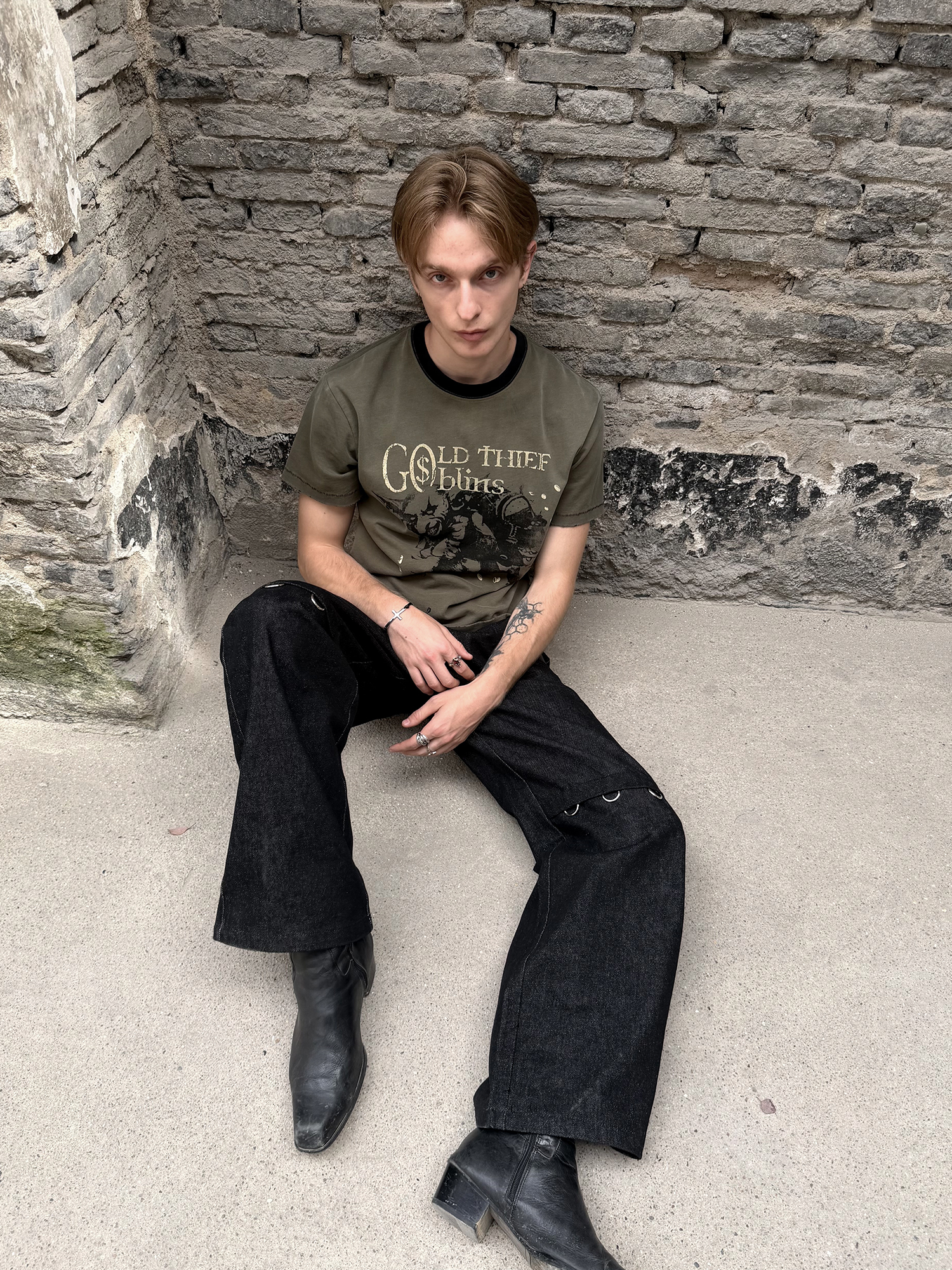 ESAIAS Washed Faded Graphic T-Shirt-T Shirt-S-Free Shipping Leatheretro