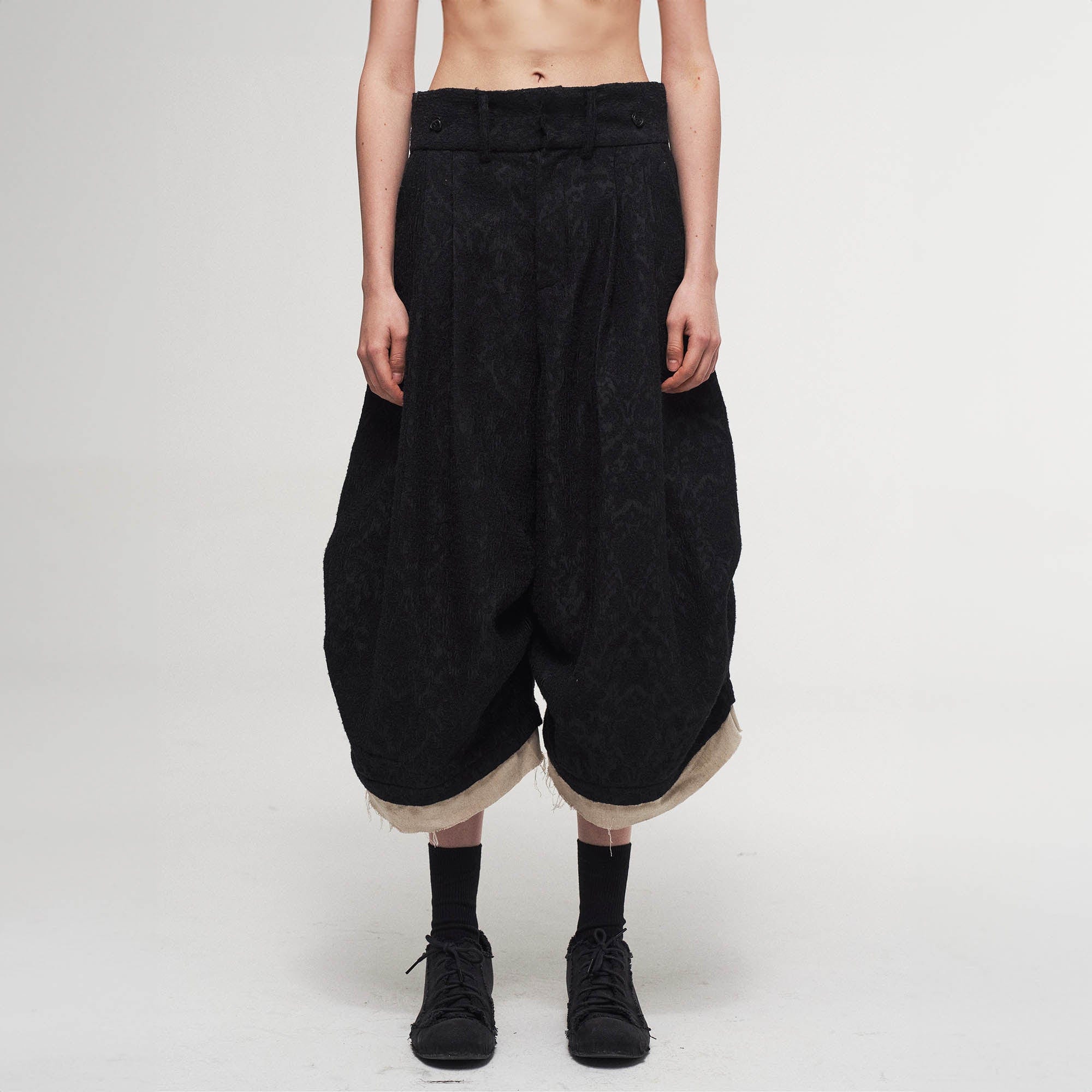 ILNya Nieternite Nifutur Jacquard Layered Raw Edge Balloon Shorts-Shorts-S(0)-Free Shipping Leatheretro