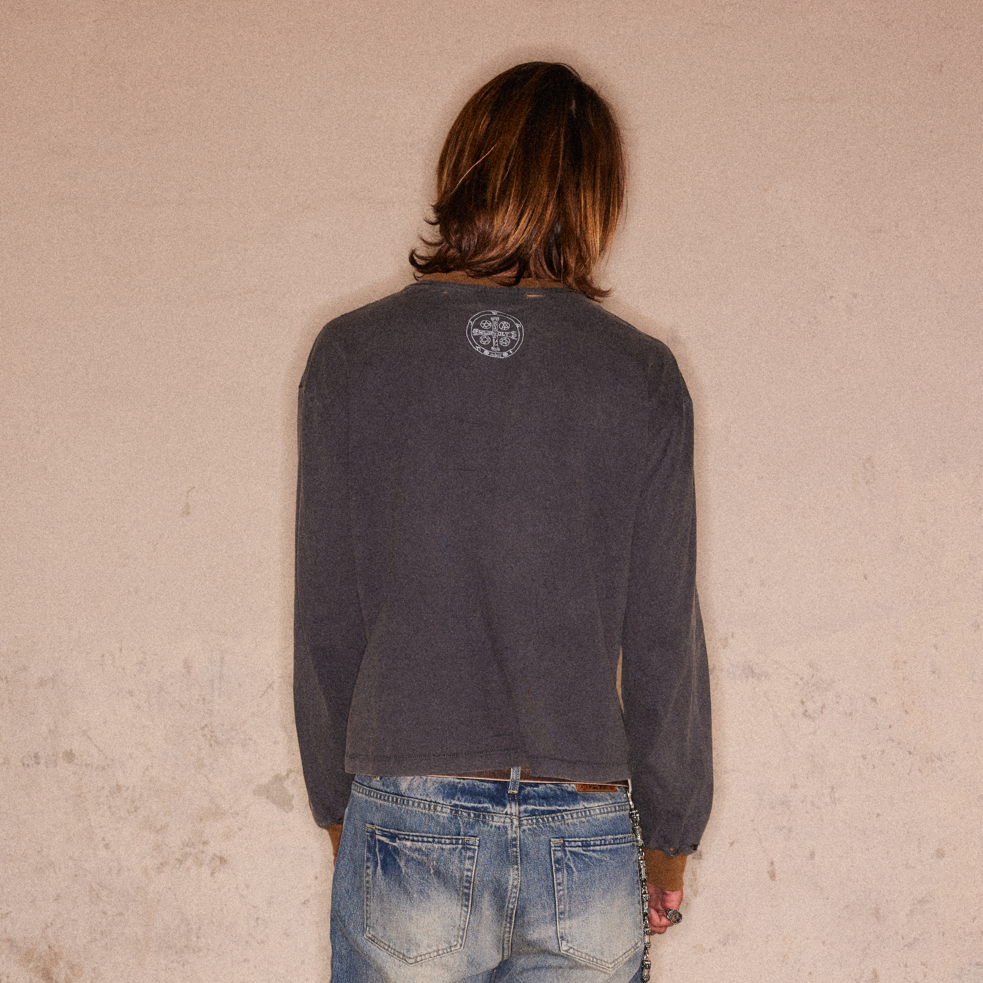 RICHILL Studded Washed Graphic Long-Sleeve Tee-Shirt-S-Free Shipping Leatheretro