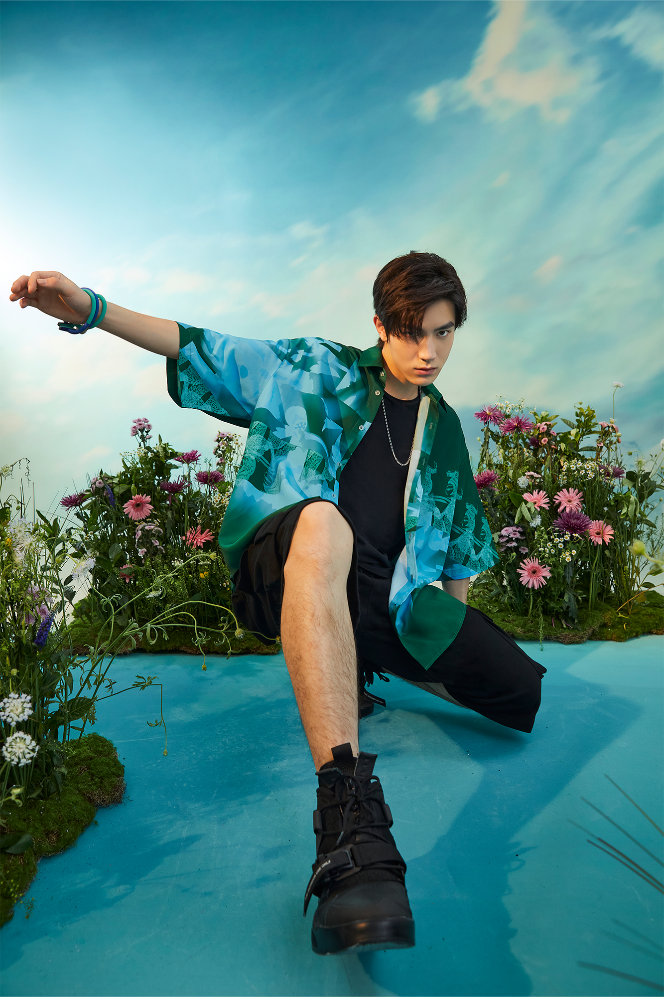 MASH UP ASIA Poppy Full-Print Half Shirt-Half shirt-M-Gray-Free Shipping Leatheretro