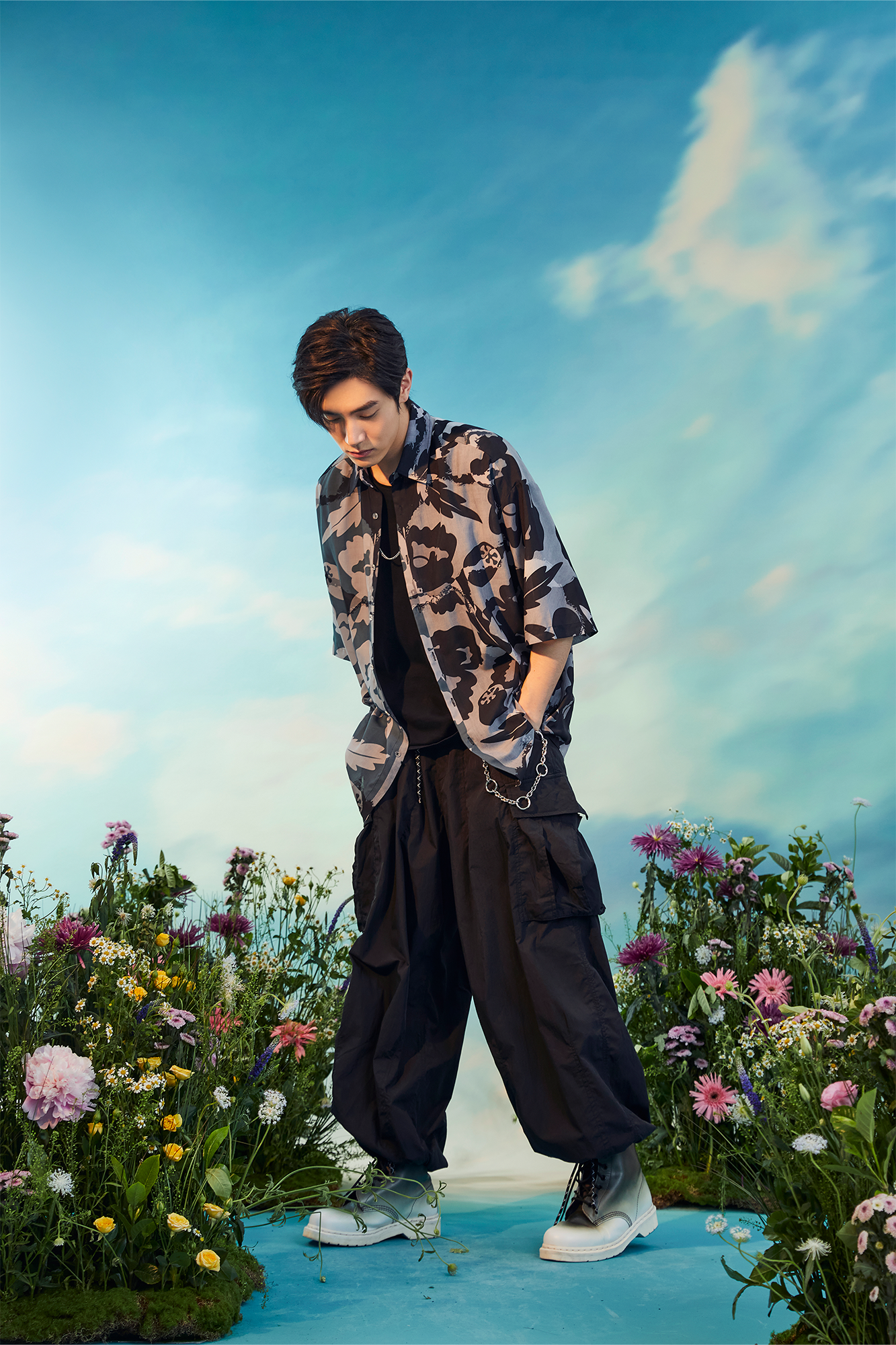 MASH UP ASIA Poppy Full-Print Half Shirt-Half shirt-M-Gray-Free Shipping Leatheretro