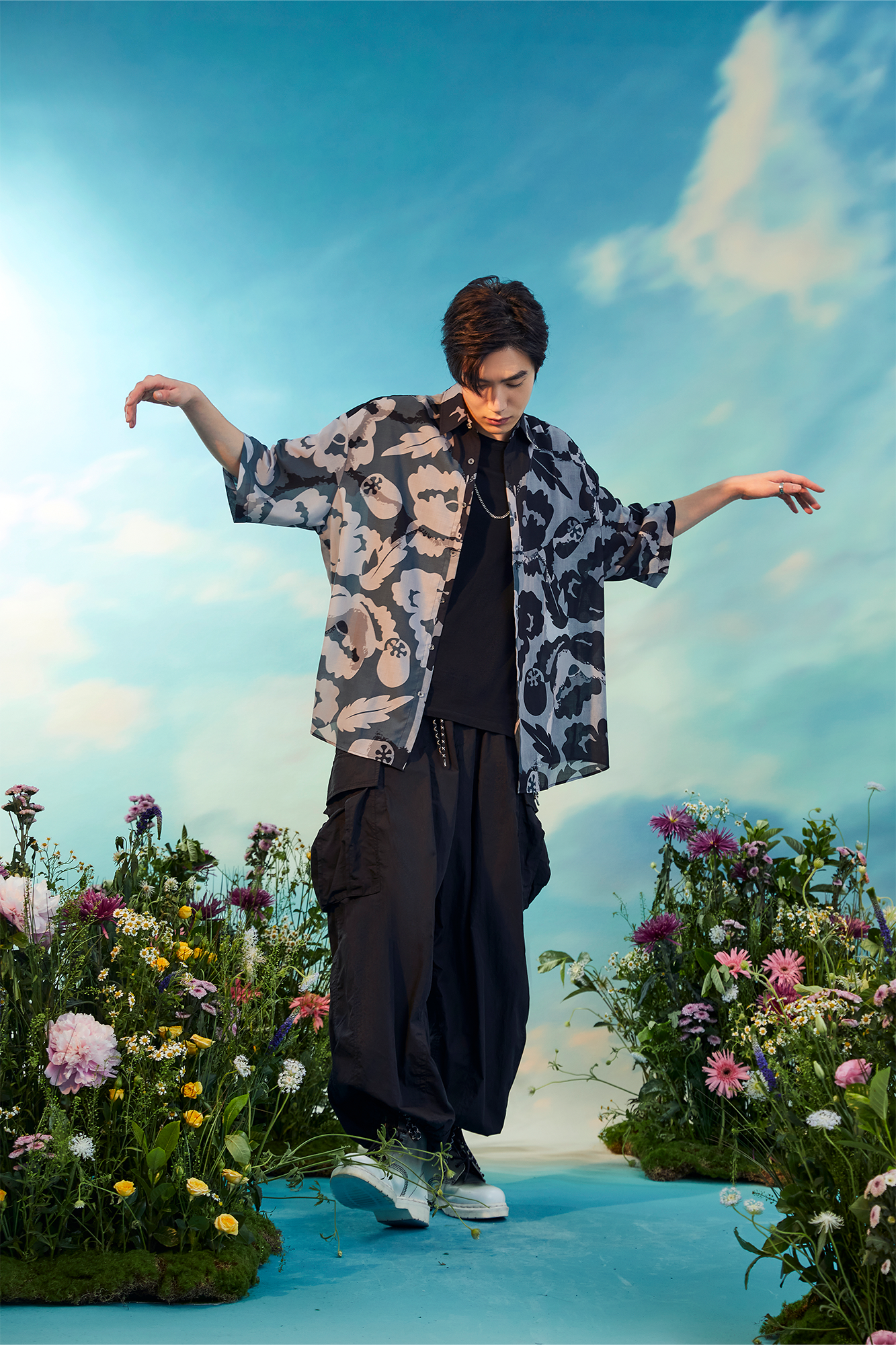 MASH UP ASIA Poppy Full-Print Half Shirt-Half shirt-M-Gray-Free Shipping Leatheretro