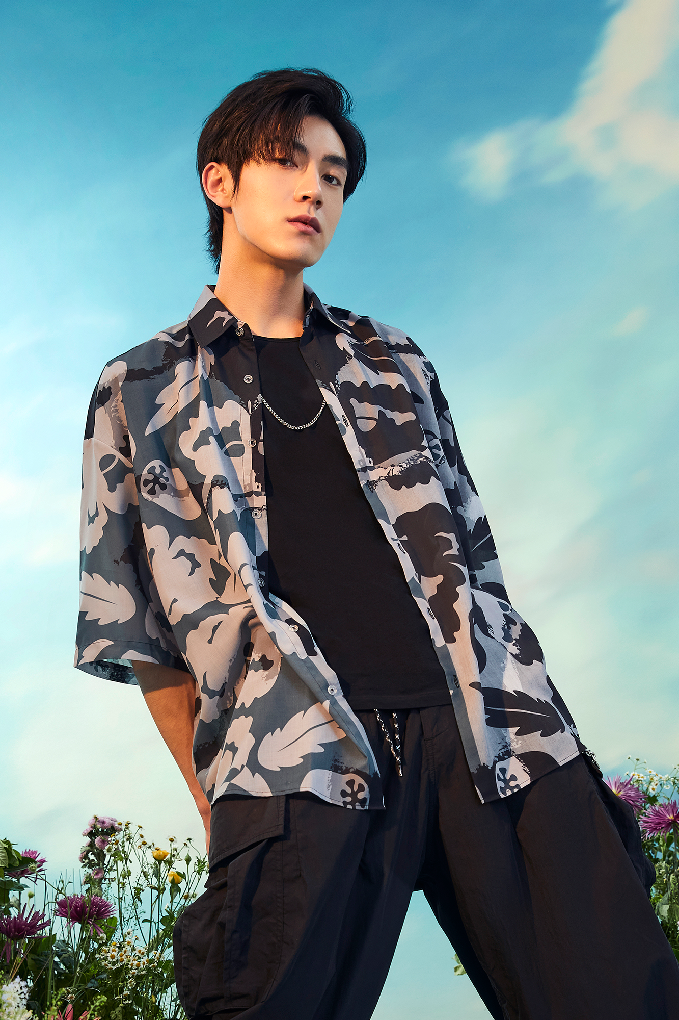 MASH UP ASIA Poppy Full-Print Half Shirt-Half shirt-M-Gray-Free Shipping Leatheretro