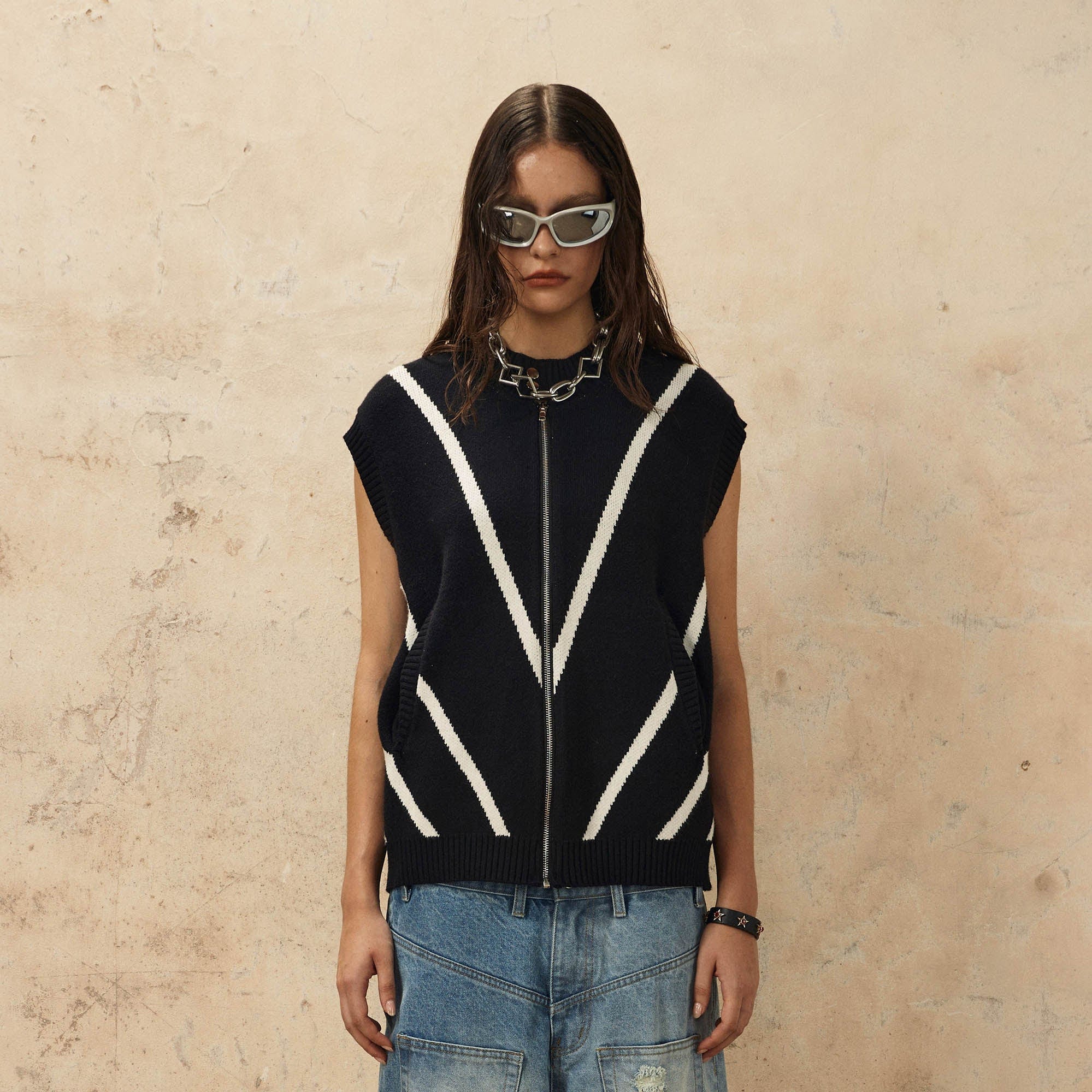 OVDY Chevron Stripe Zip-Up Knit Vest-Vest-S-Black-Free Shipping Leatheretro