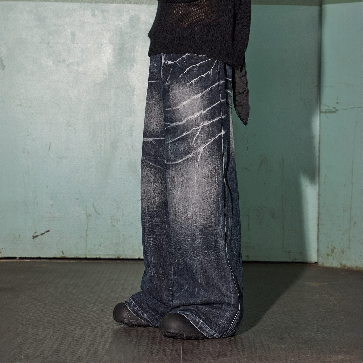 DND4DES Lighting Crease Washed Wide-Leg Jeans-Jeans-S-Free Shipping Leatheretro